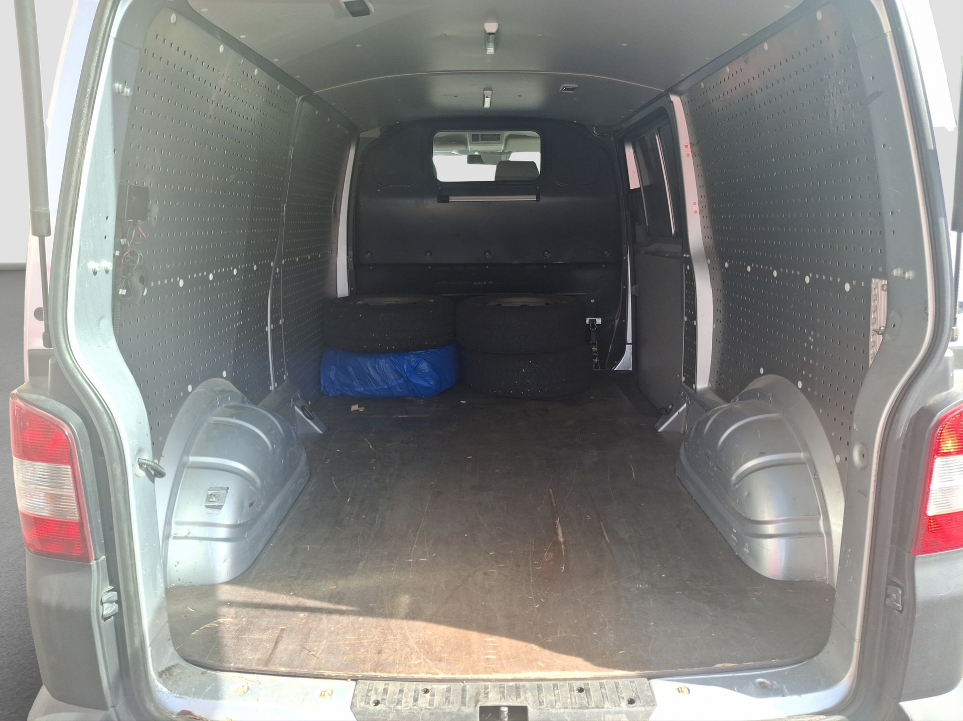 VW T5 2.0 Bi-TDI 4Motion-image-6