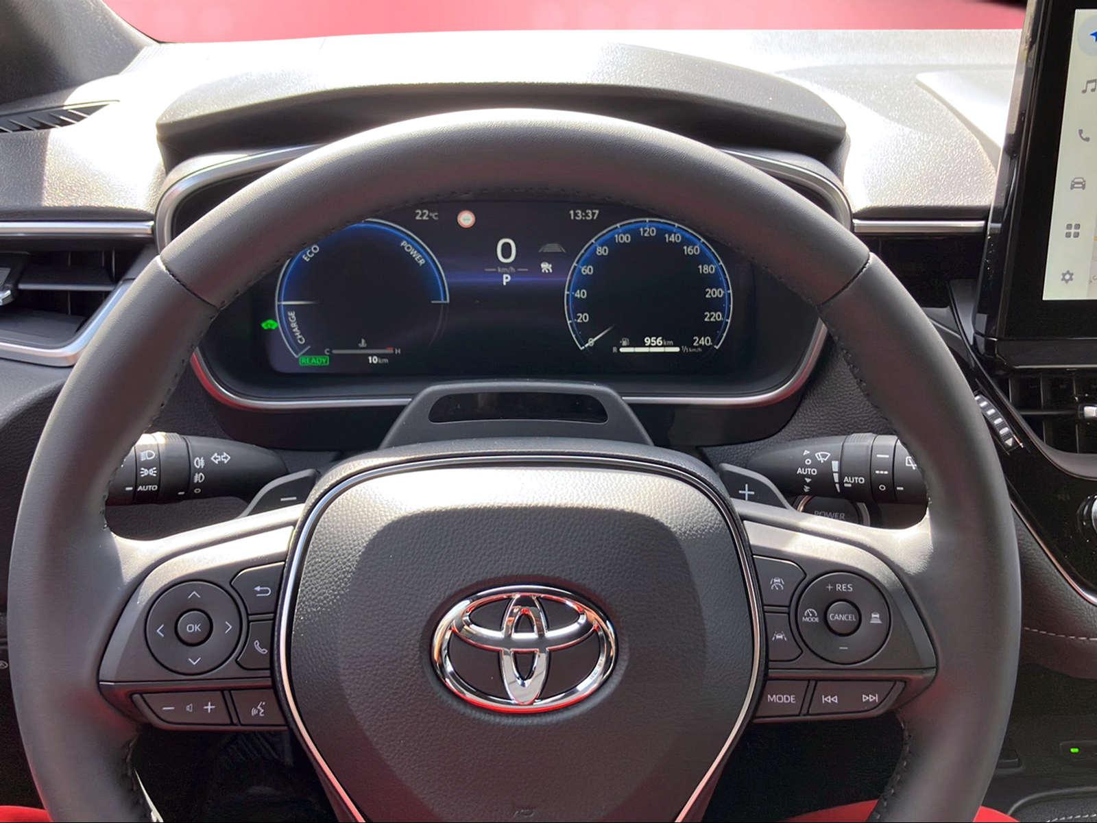 TOYOTA Corolla Touring Sports 2.0 HSD Swiss Edition-image-5
