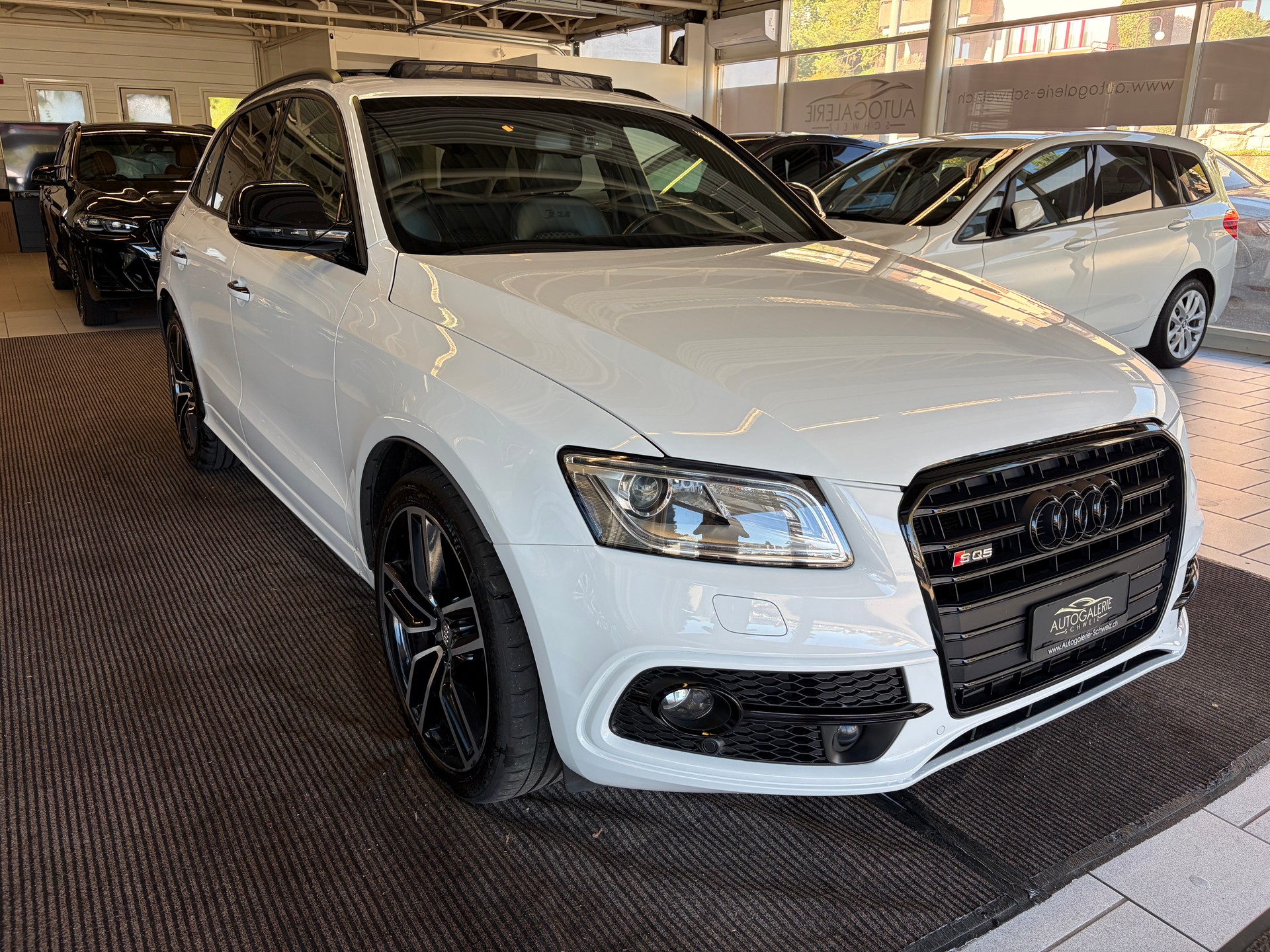 AUDI SQ5 3.0 TDI plus quattro | CH | Panorama | Black Paket | Rautensteppung Leder | DAB | B&O Sound | Kamera |-image-31