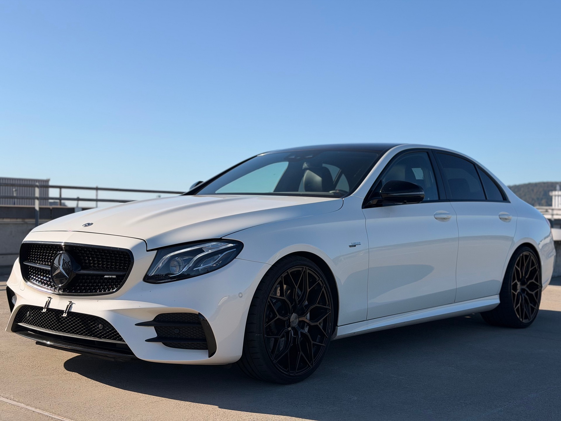 MERCEDES-BENZ 4Matic+ Speedshift MCT *21 Zoll Aversus Felgen*-image-4