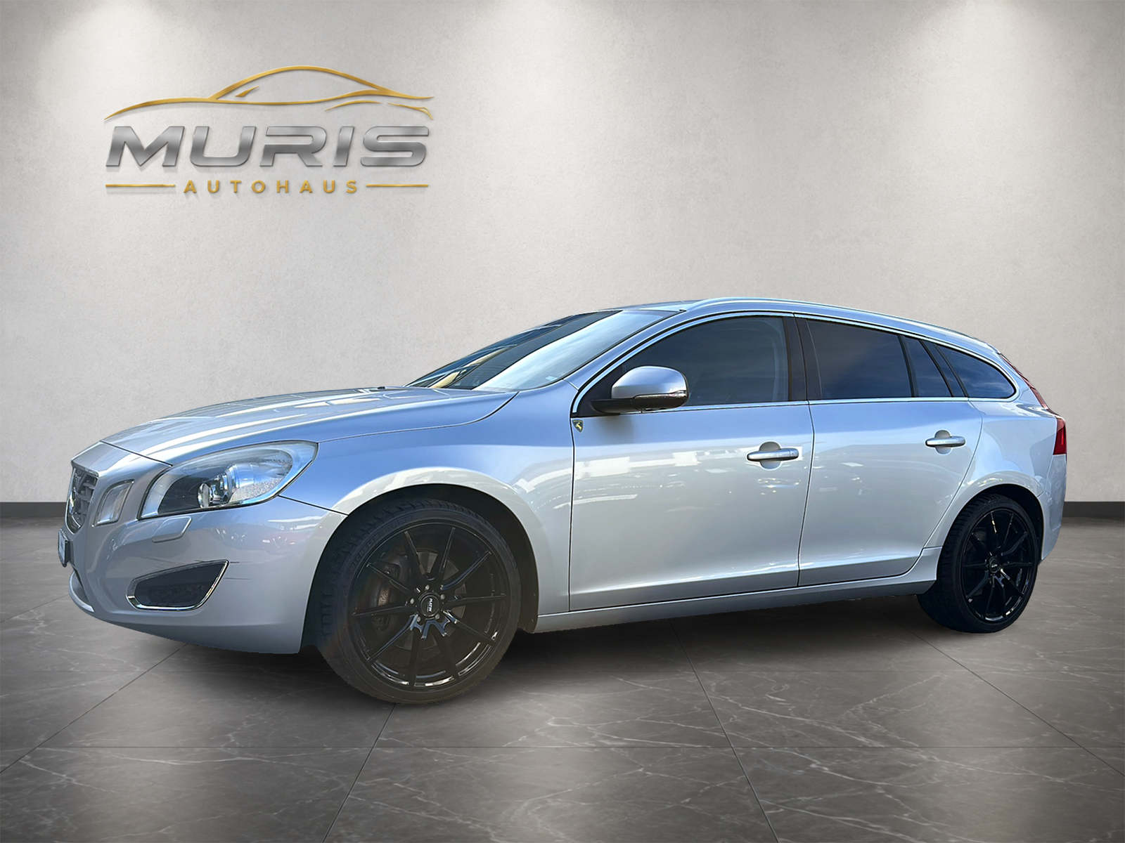 VOLVO V60 D5 Summum Geartronic| Xenon | Leder | Tempomat | Einparkhilfe | 17" Alufelgen-image-0