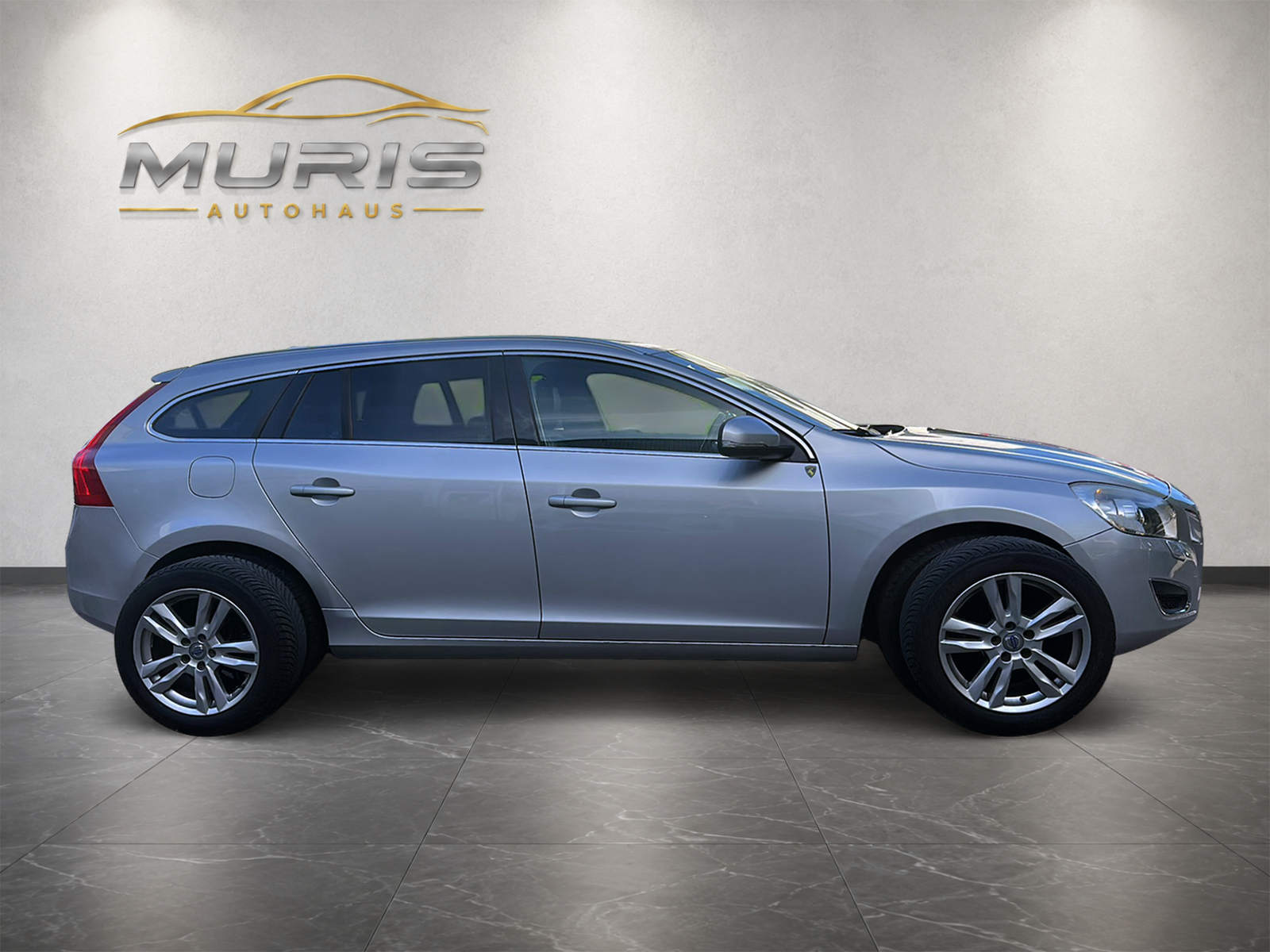VOLVO V60 D5 Summum Geartronic| Xenon | Leder | Tempomat | Einparkhilfe | 17" Alufelgen-image-9