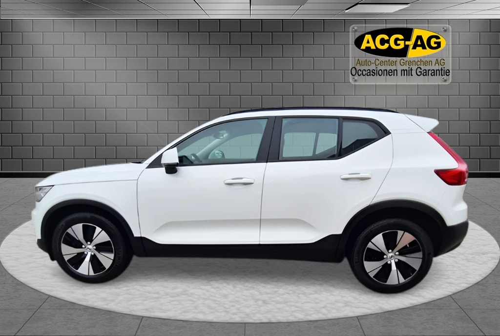VOLVO XC40 D3 AWD Momentum Geartronic**RF-Kamera** PDC V+ H** Ab MFK **-image-3