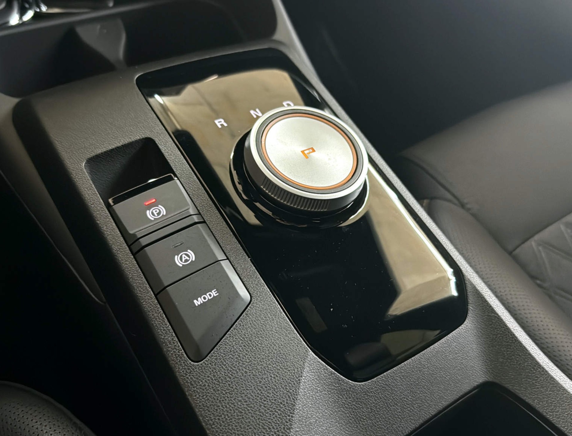 MG 3 1.5 Hybrid Luxury Aut.-image-9