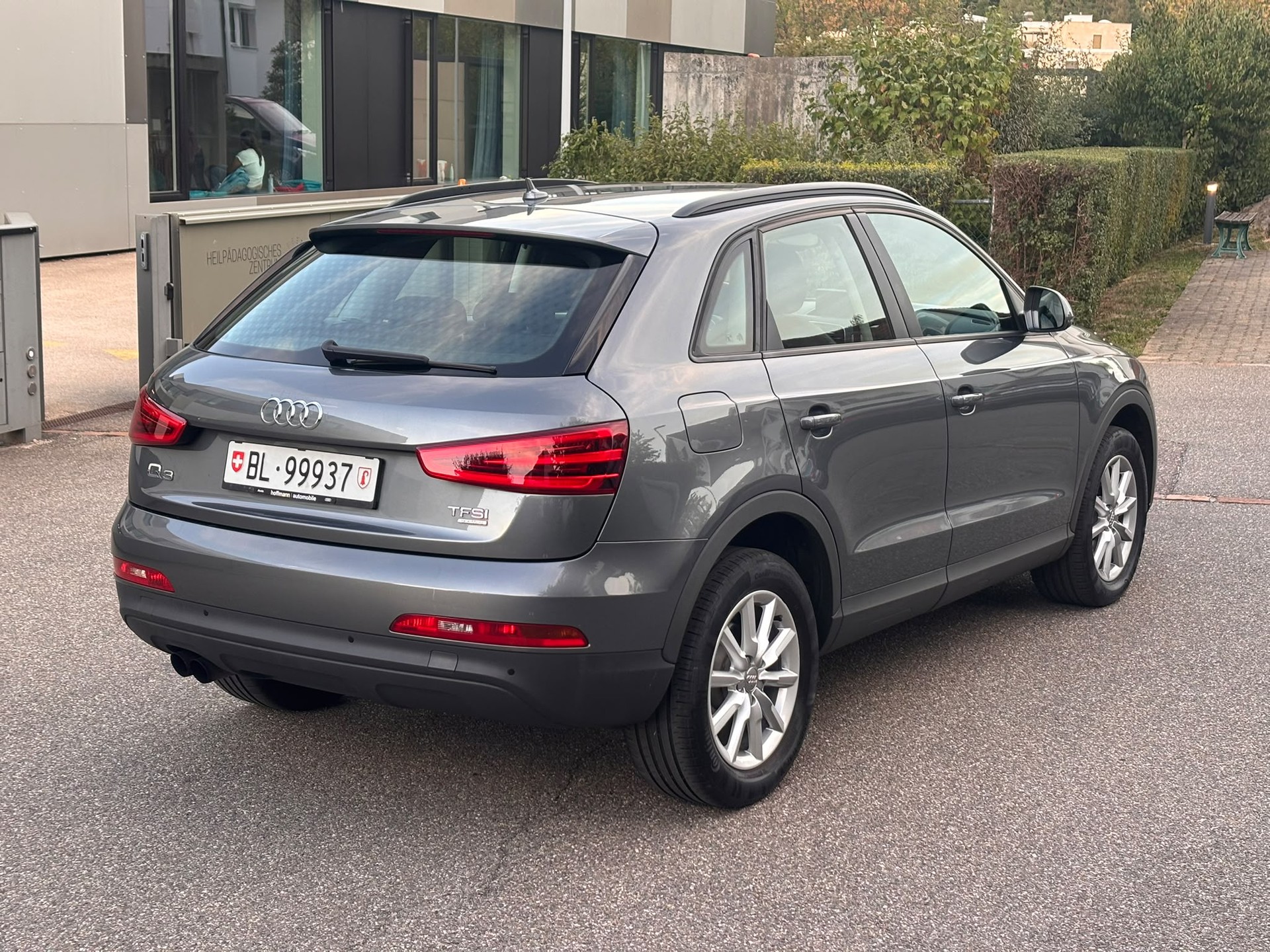 AUDI 2.0 TFSI quattro S-Tronic-image-1