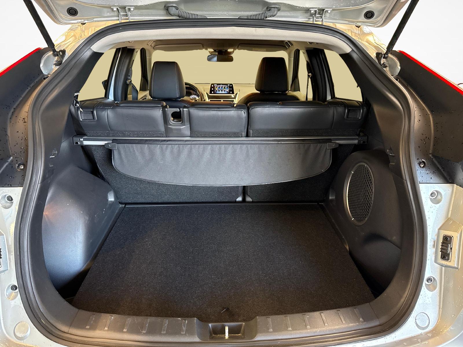 MITSUBISHI Eclipse Cross 1.5 T Diamond 4x4-image-11