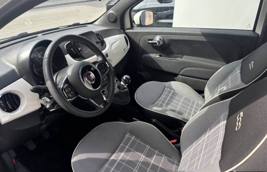 FIAT 500 1.0 Hybrid Lounge-image-2