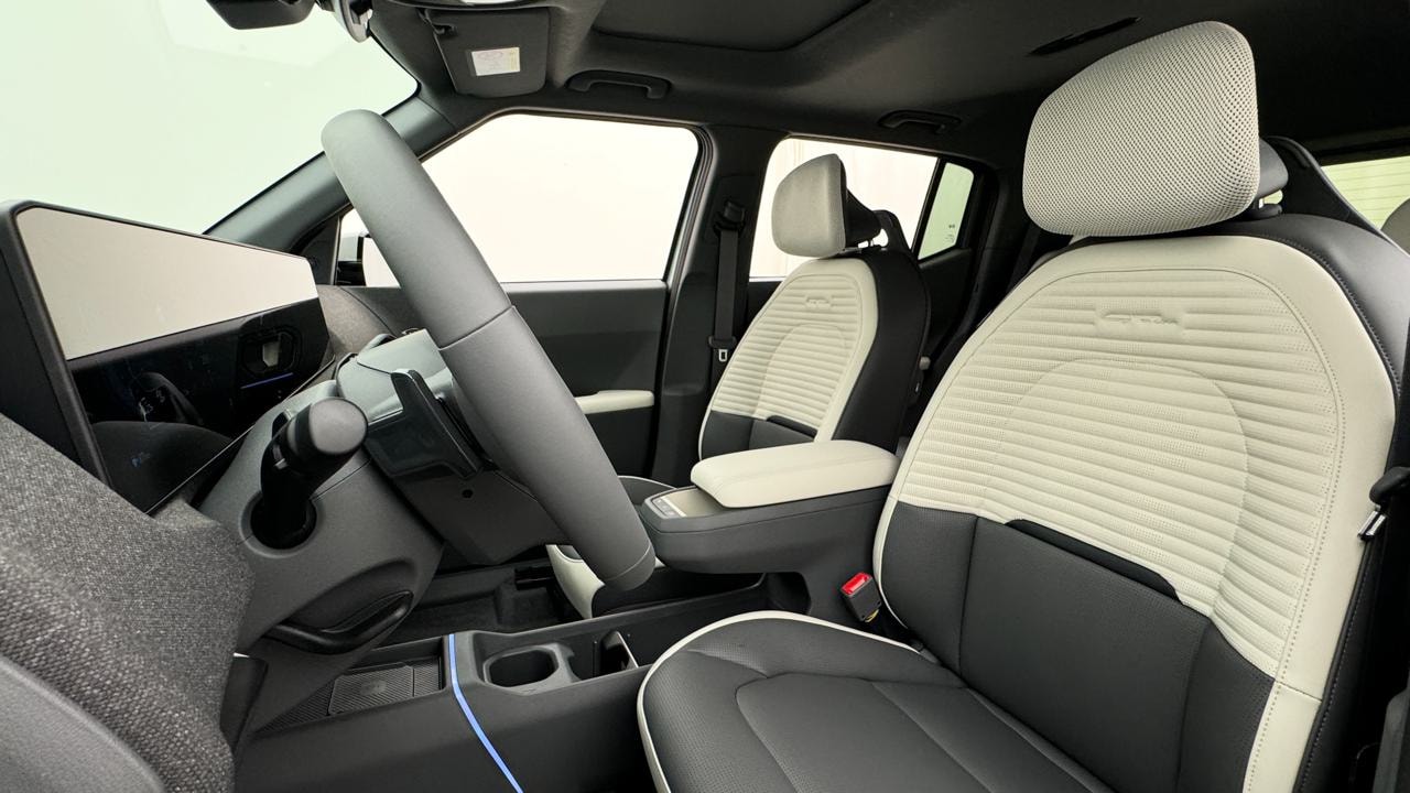 KIA EV2 61 kWh GT-Line 4Sitze-image-5