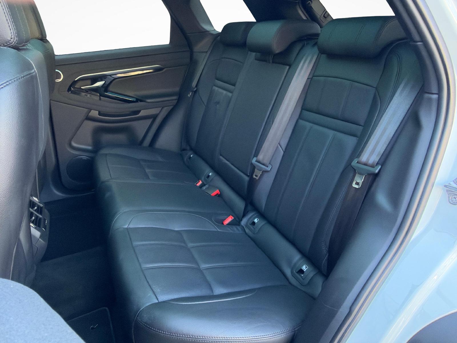 LAND ROVER Range Rover Evoque 2.0 T 250 R-Dynamic SE-image-10