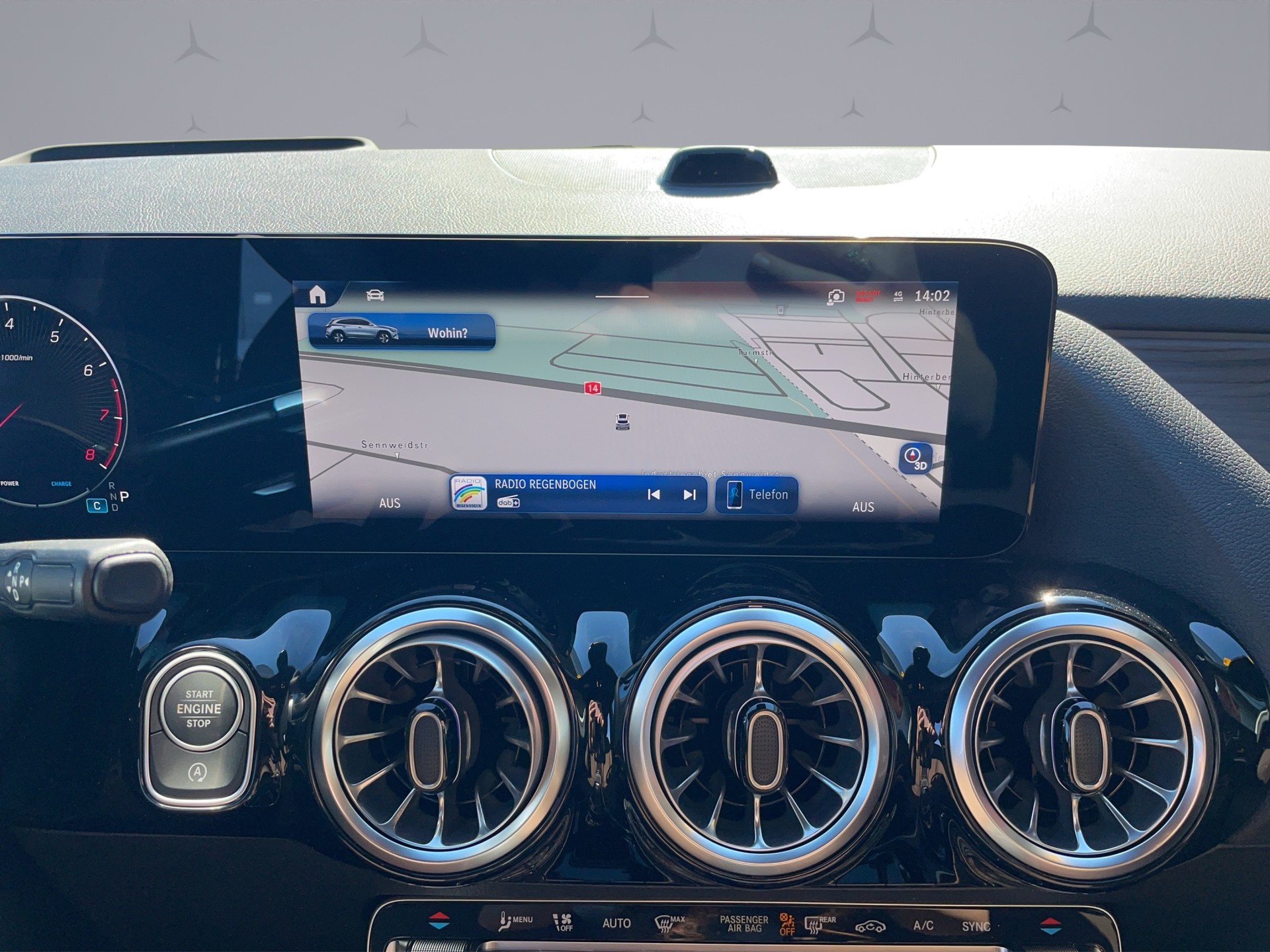 MERCEDES-BENZ GLA-Klasse H247 GLA 250 Swiss Star AMG Line 4matic-image-15