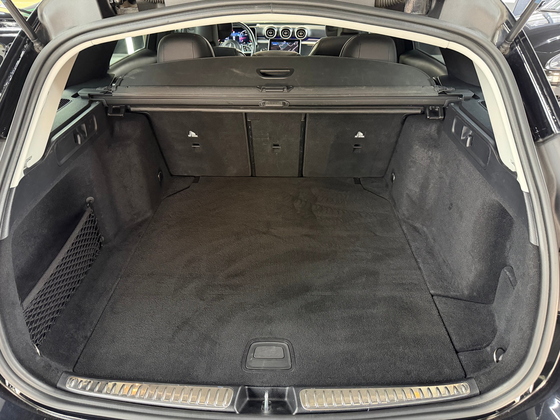 MERCEDES-BENZ C 220 d T 4Matic Avantgarde-image-17