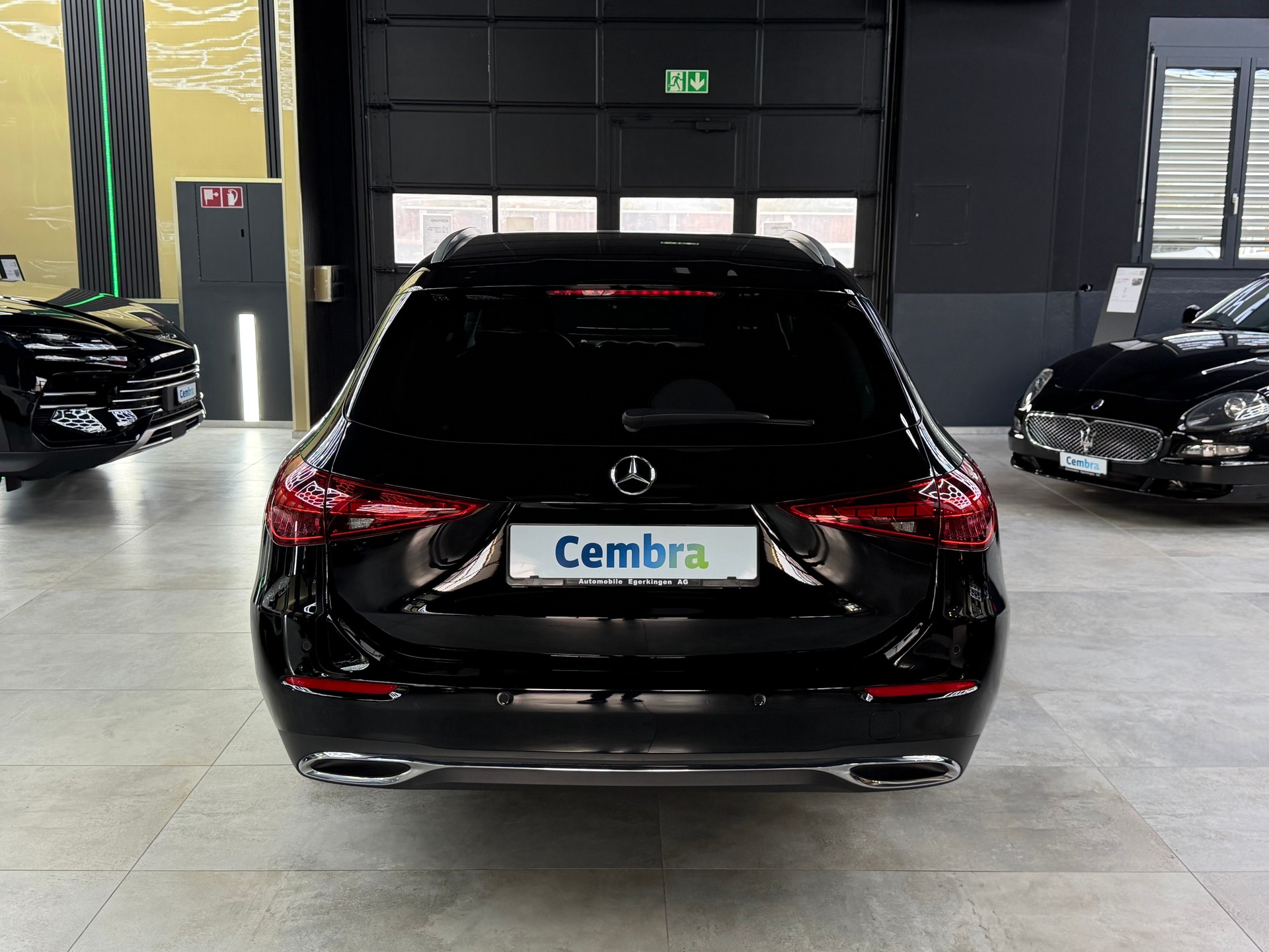 MERCEDES-BENZ C 220 d T 4Matic Avantgarde-image-5