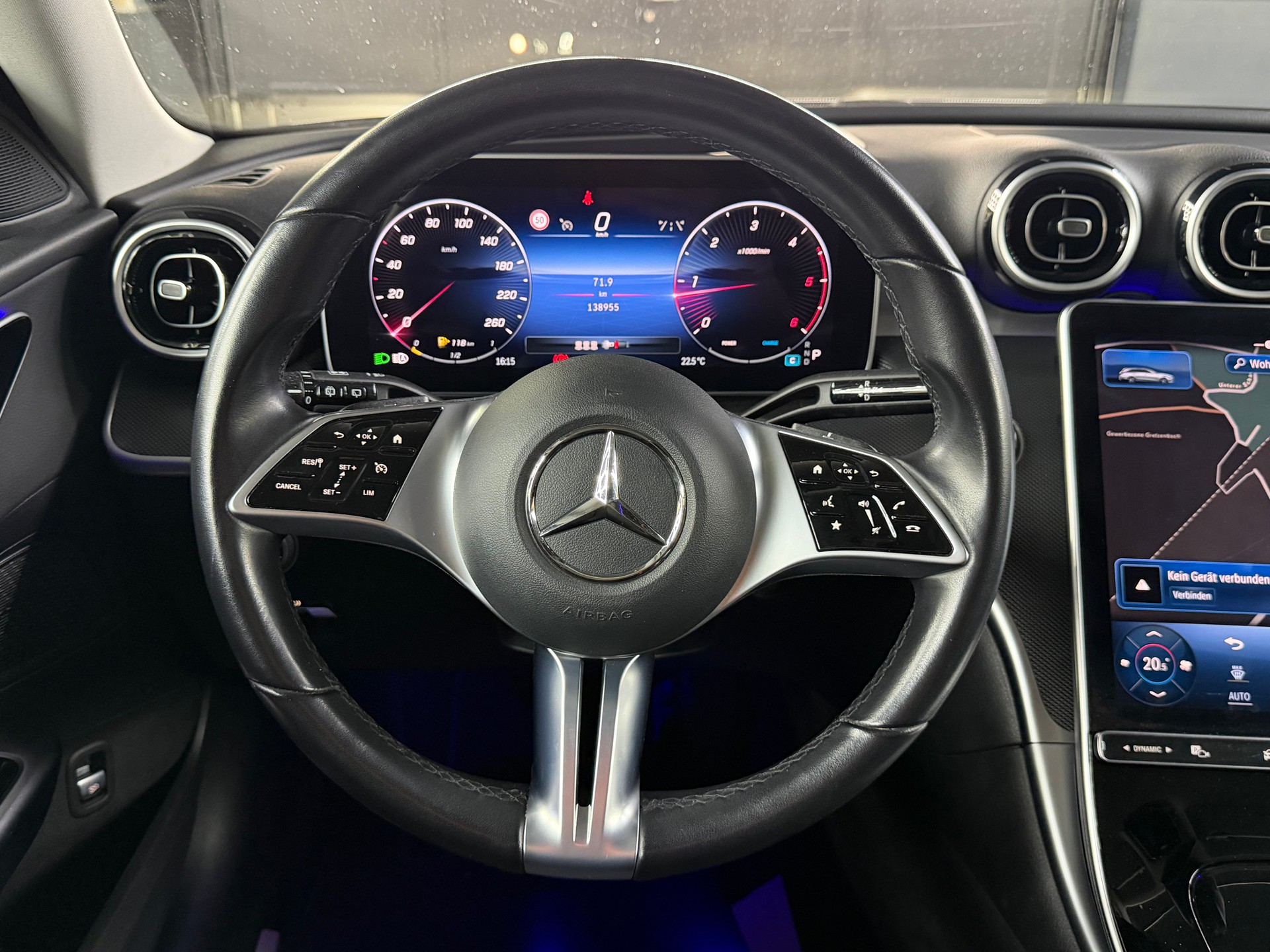 MERCEDES-BENZ C 220 d T 4Matic Avantgarde-image-13