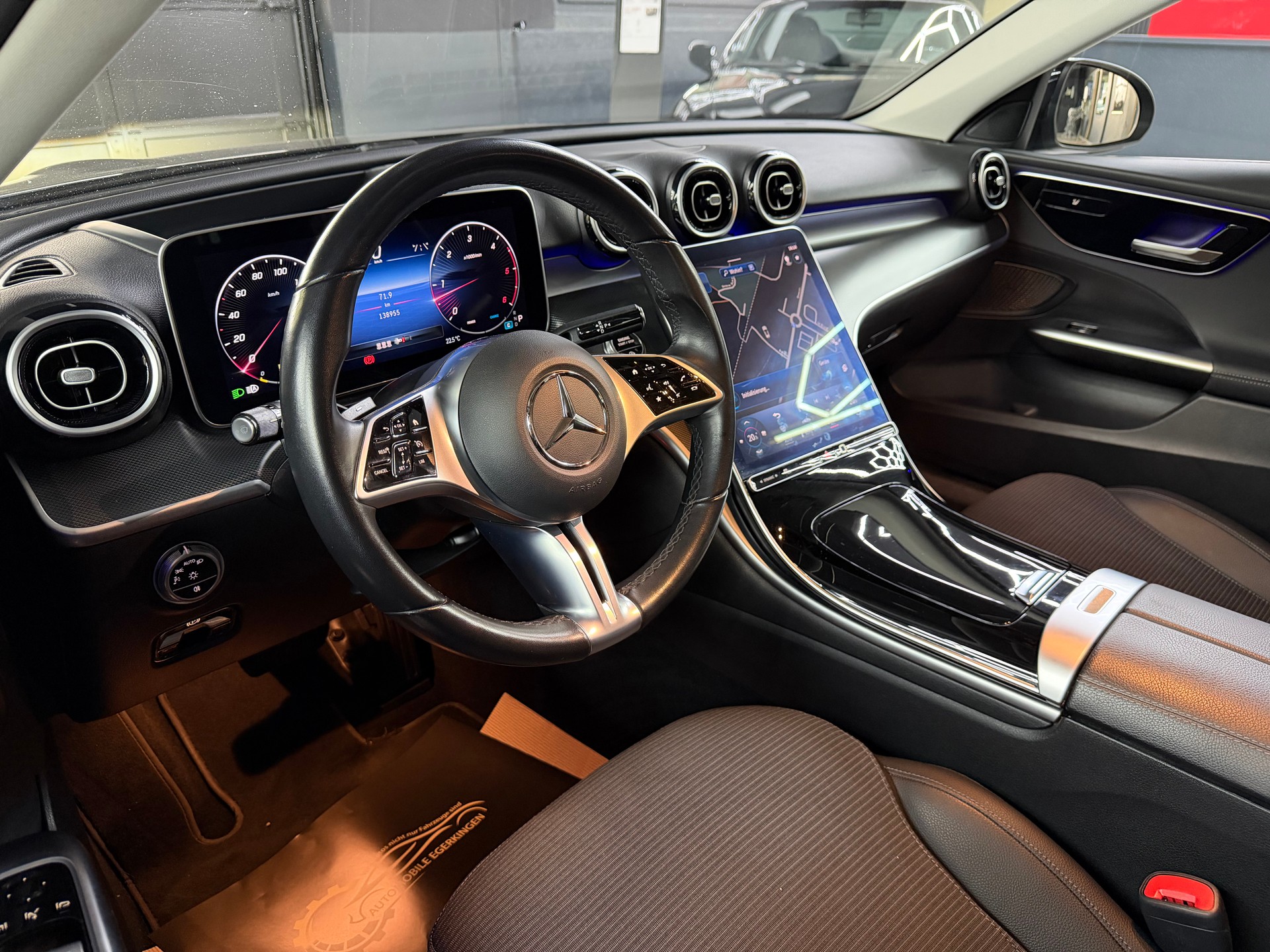MERCEDES-BENZ C 220 d T 4Matic Avantgarde-image-8