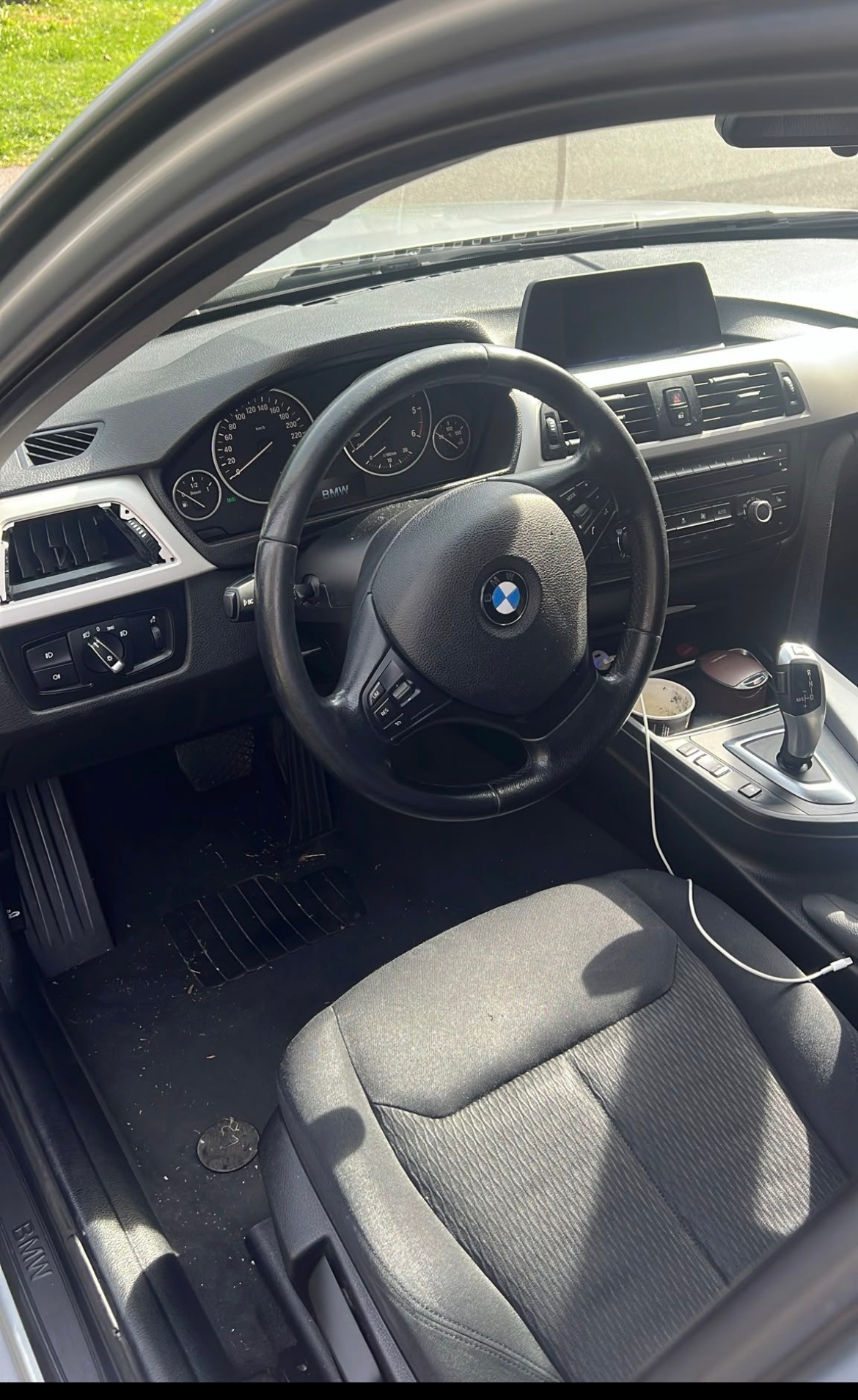 BMW 318d Touring Sport Line Steptronic-image-4