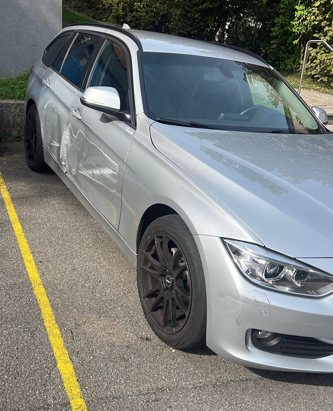 BMW 318d Touring Sport Line Steptronic-image-1