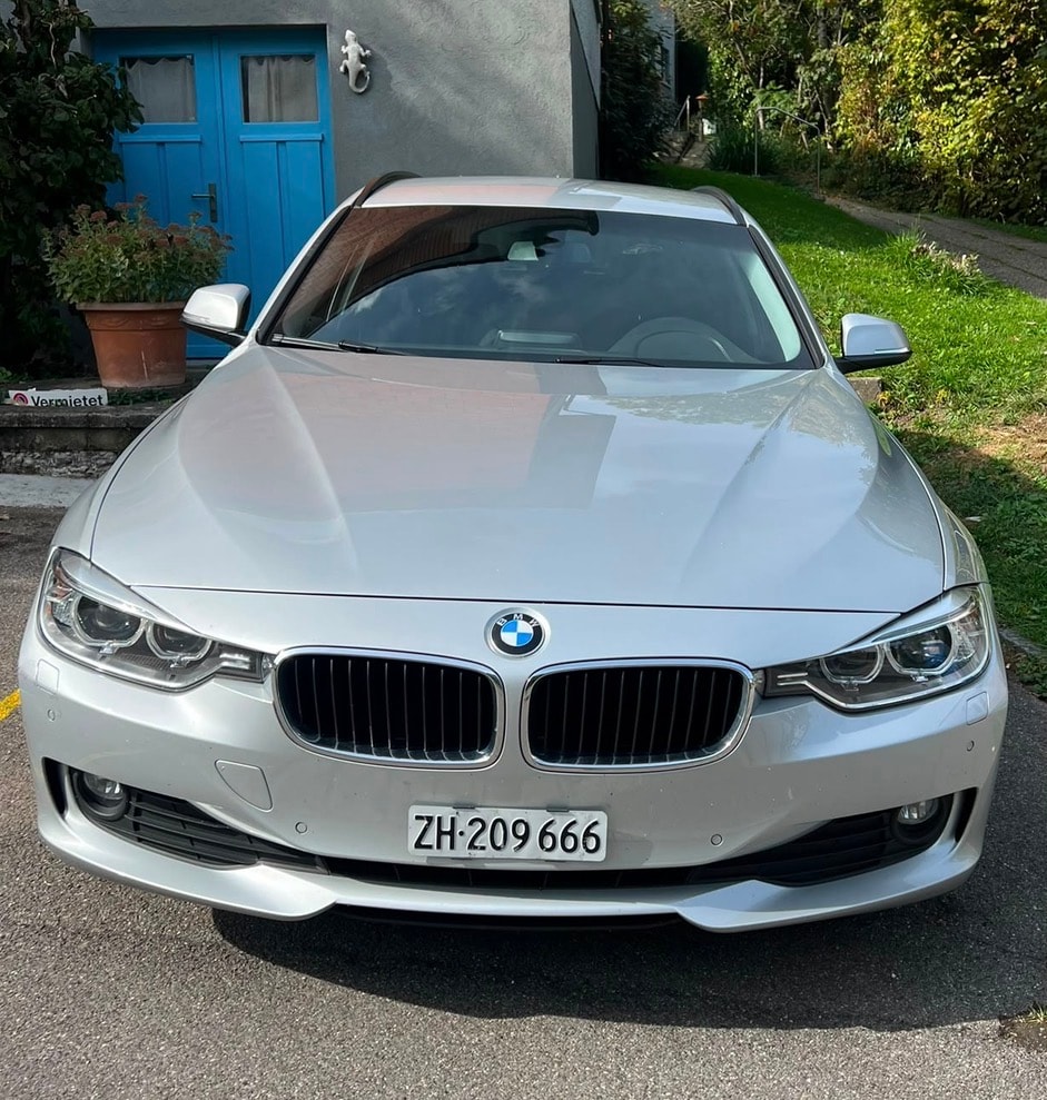 BMW 318d Touring Sport Line Steptronic-image-0