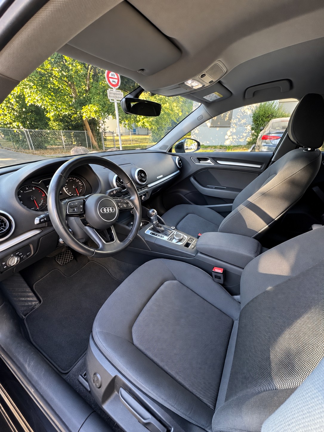 AUDI 1.0 T FSI S-Tronic-image-3