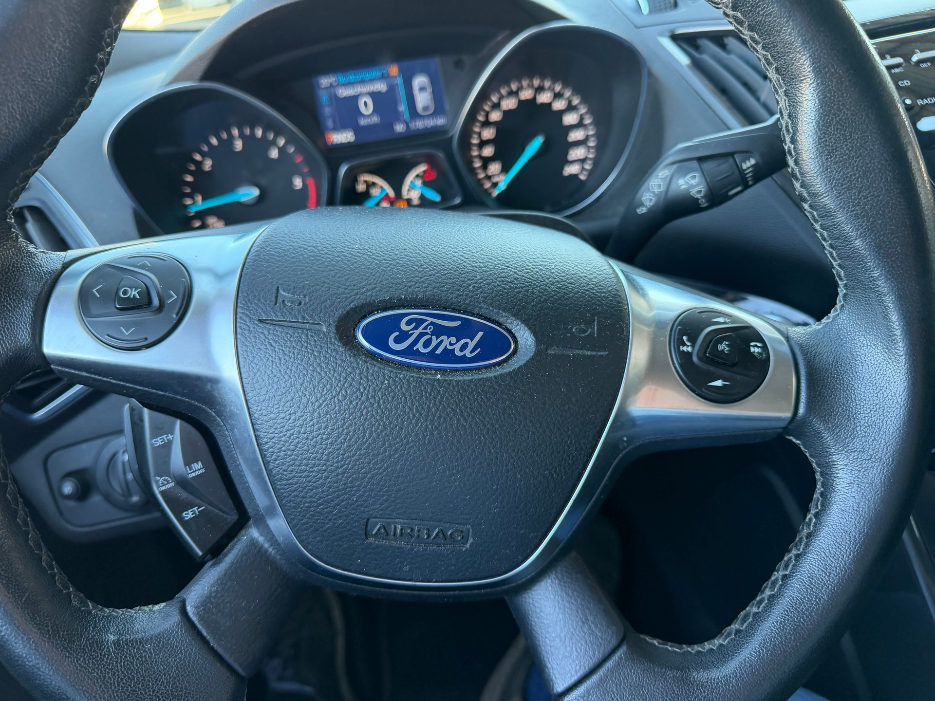 FORD Kuga 2.0 TDCi Carving 4WD PowerShift-image-7