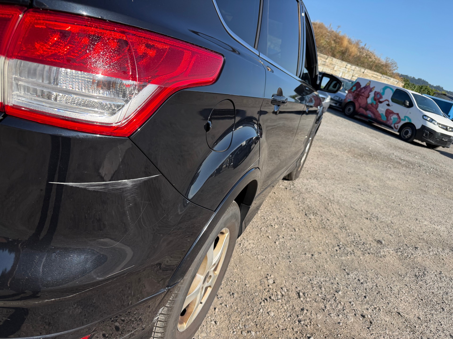 FORD Kuga 2.0 TDCi Carving 4WD PowerShift-image-14