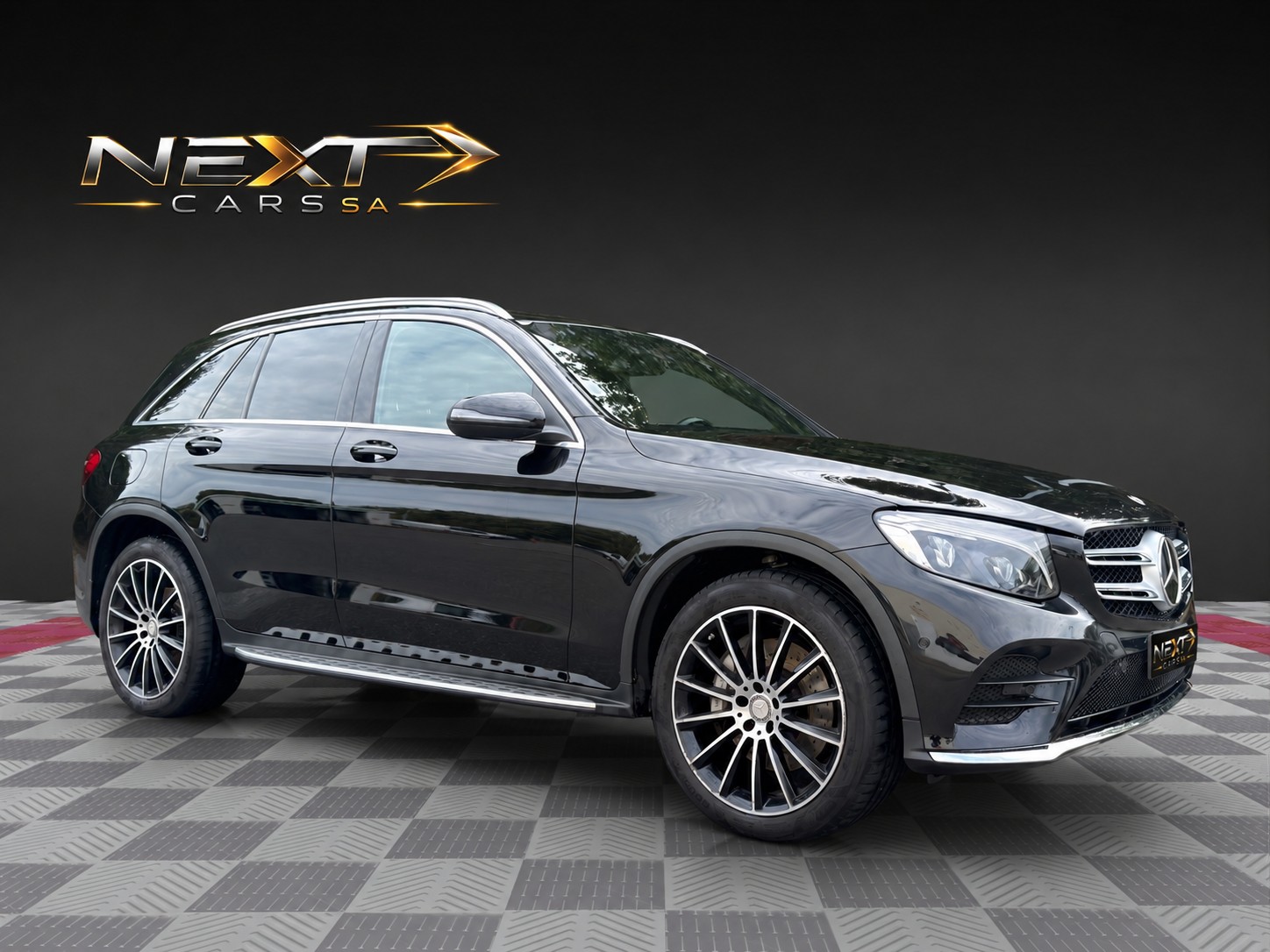MERCEDES-BENZ GLC 250 d AMG Line 4Matic 9G-Tronic-image-5