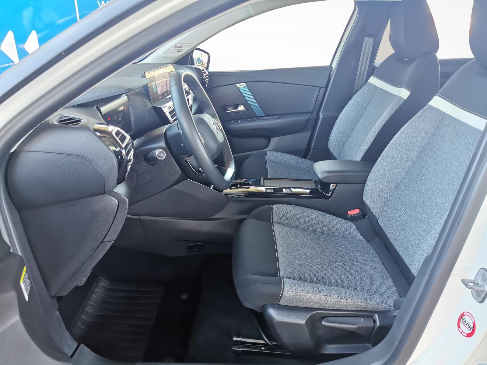 CITROEN Citroën e-C4 Swiss Edition-image-1