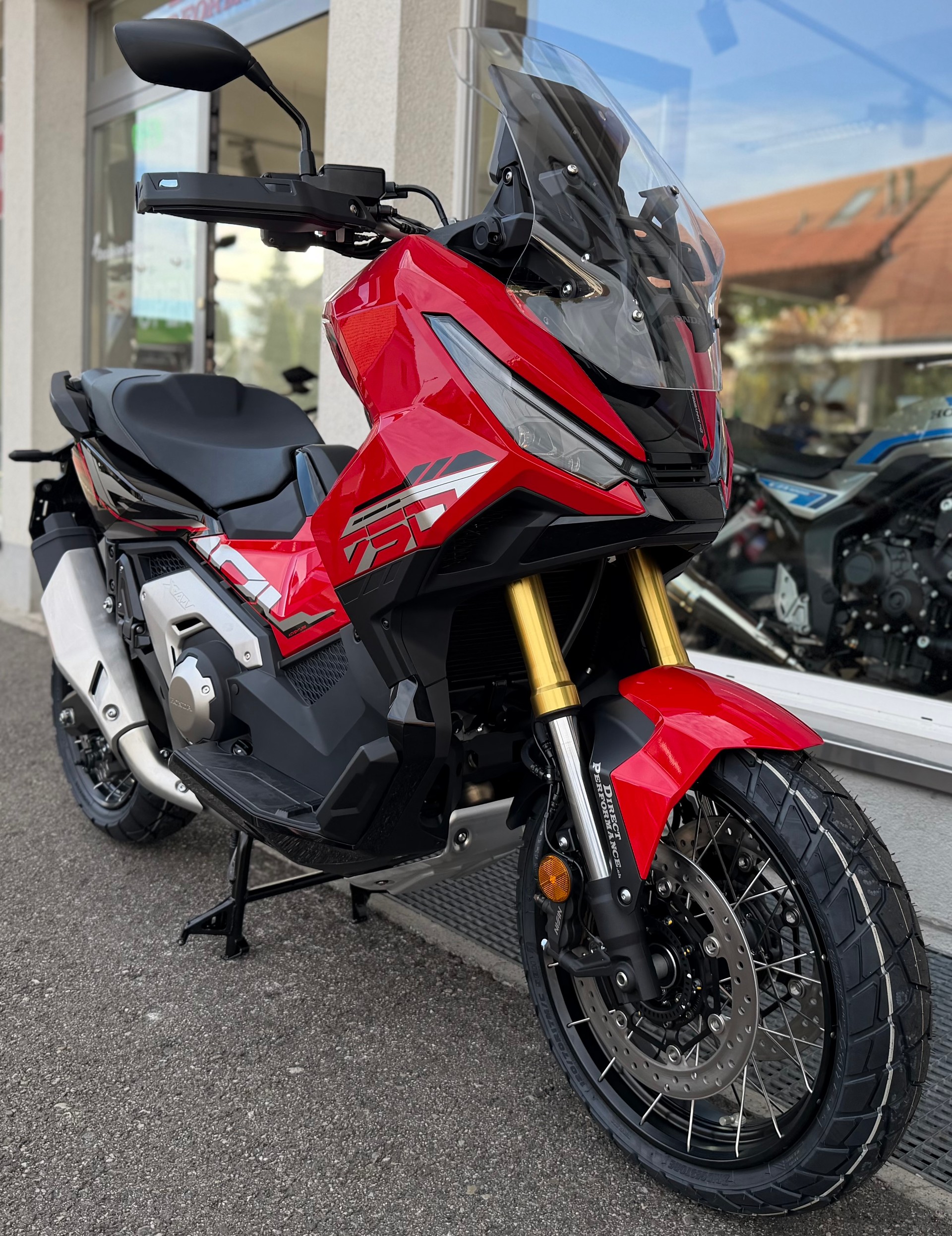HONDA X-ADV 750 Special Edition *** 2027 ****-showroom-element-2