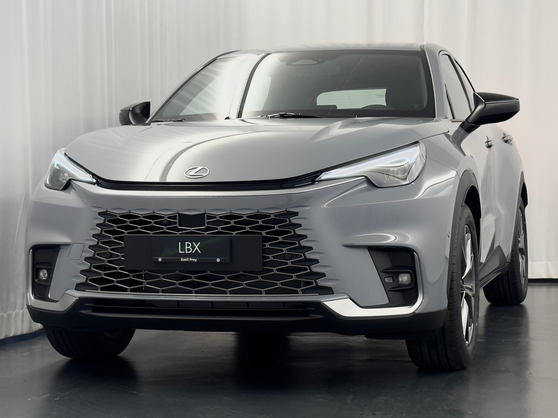 LEXUS LBX 1.5 Hybrid Relax AWD-image-15