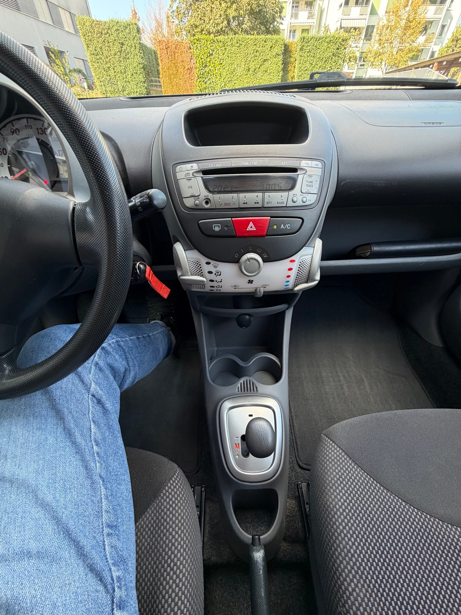 TOYOTA Aygo 1.0 Linea Luna Multimode-image-10
