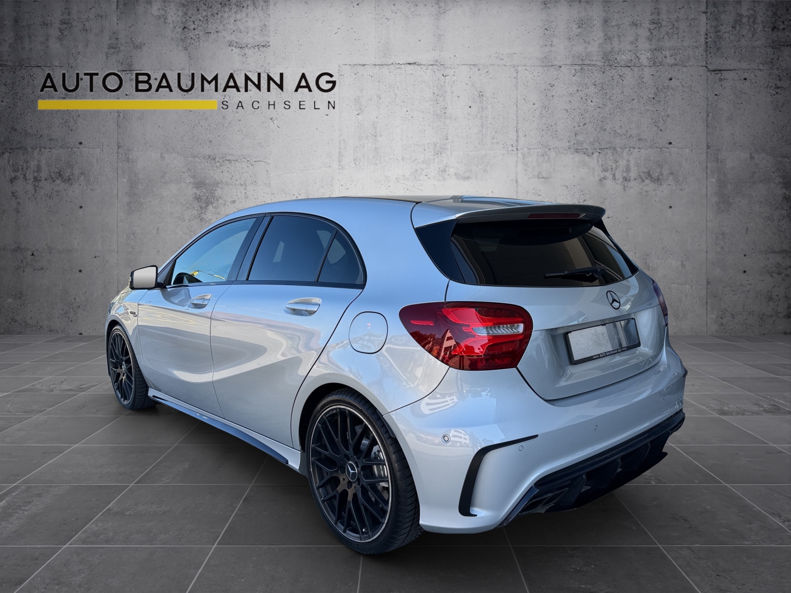MERCEDES-BENZ A 45 AMG 4Matic Speedshift 7G-DCT-image-6