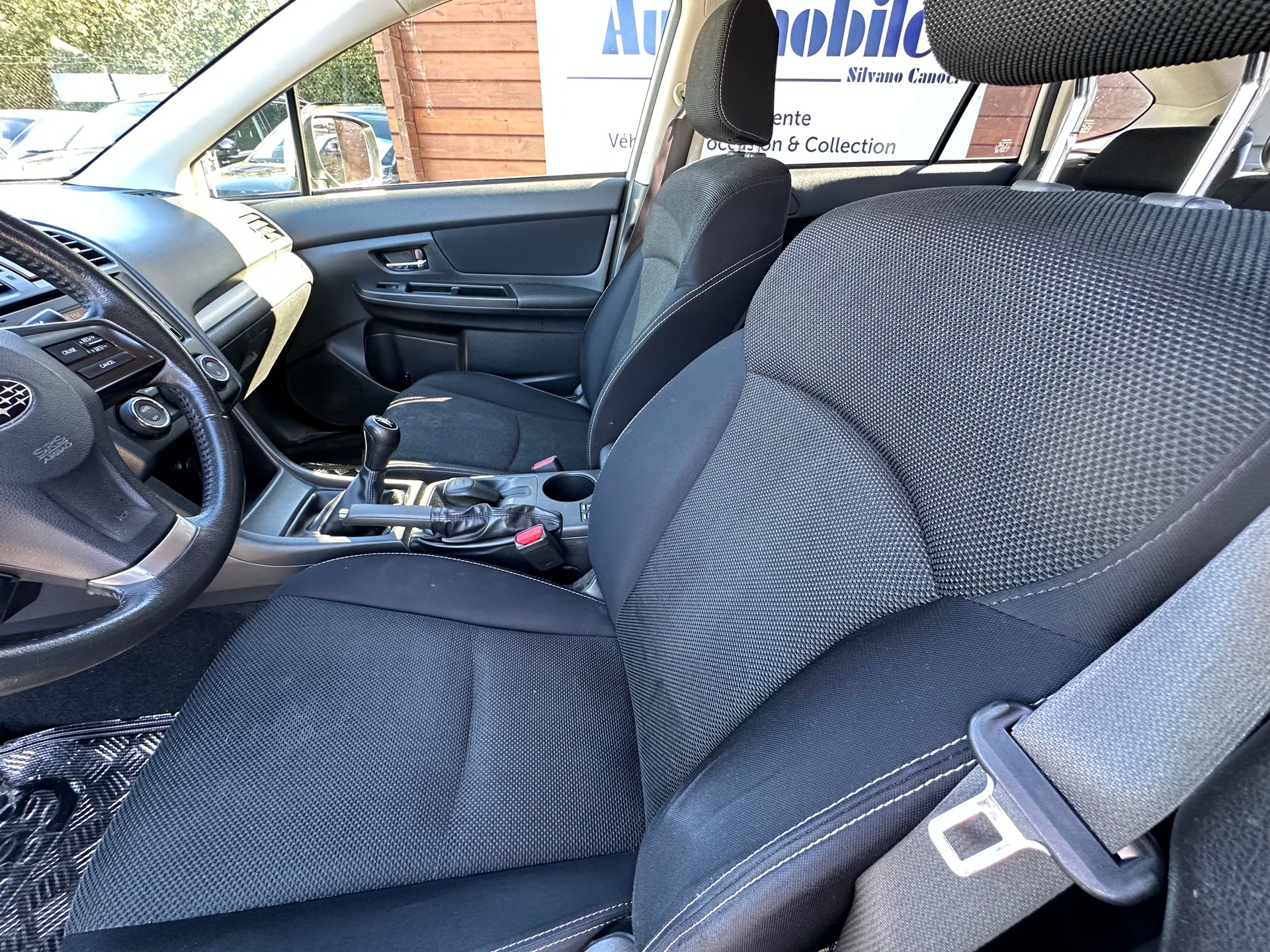 SUBARU XV 1.6 Swiss Two-image-14