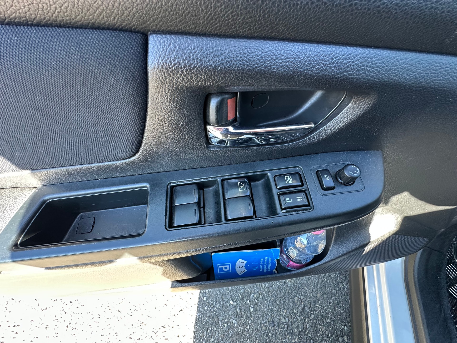 SUBARU XV 1.6 Swiss Two-image-25