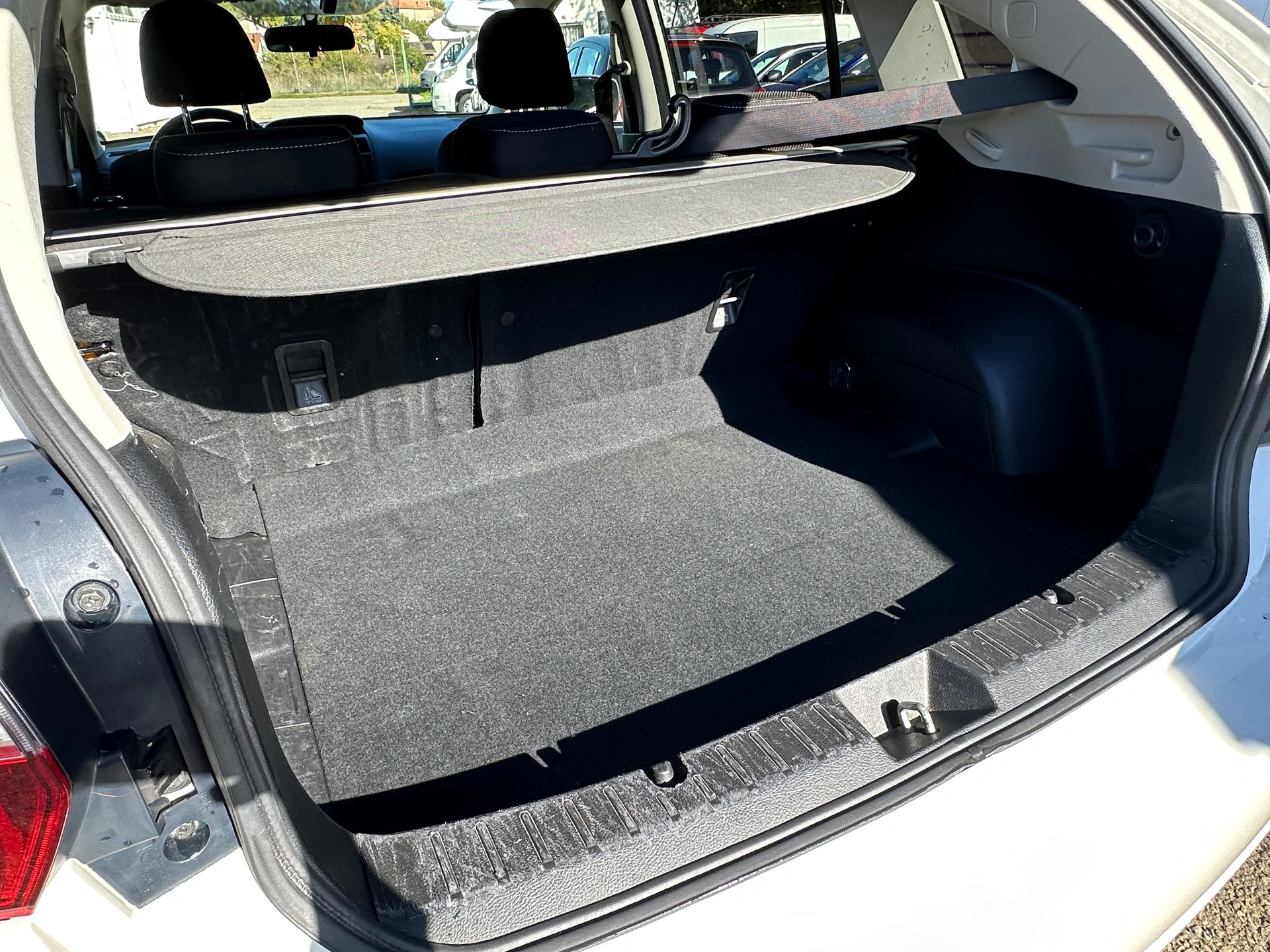 SUBARU XV 1.6 Swiss Two-image-10