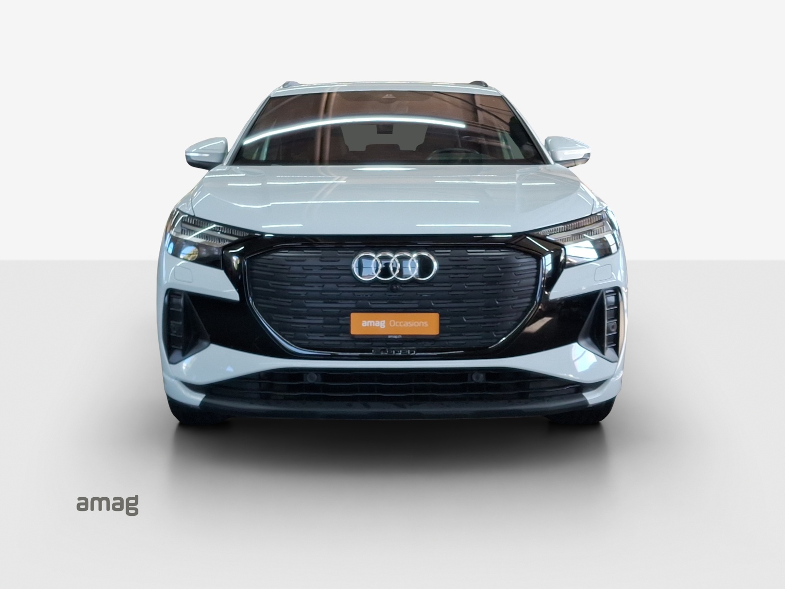 AUDI Q4 e-tron 55 quattro-image-6