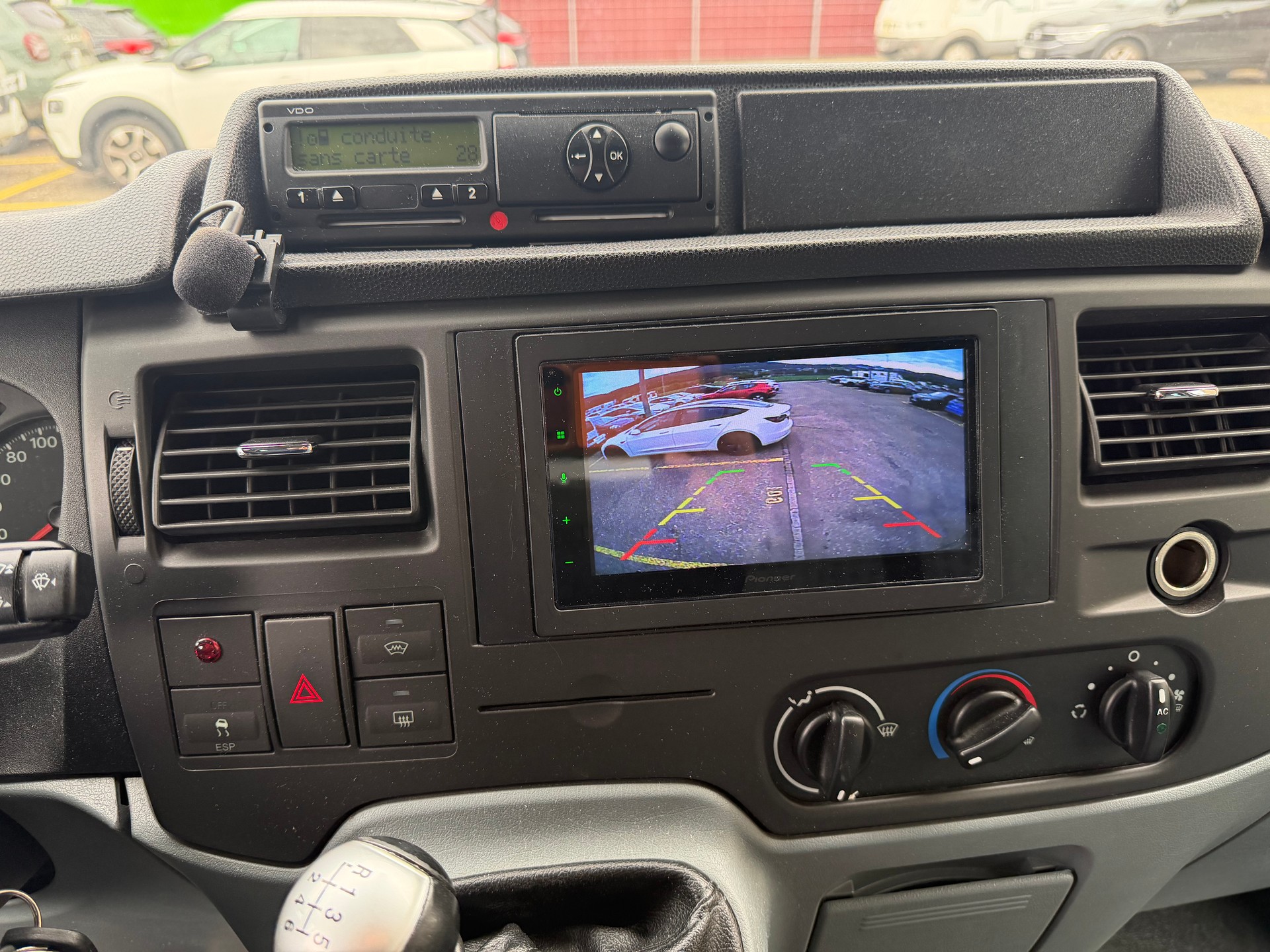 FORD Transit-image-14