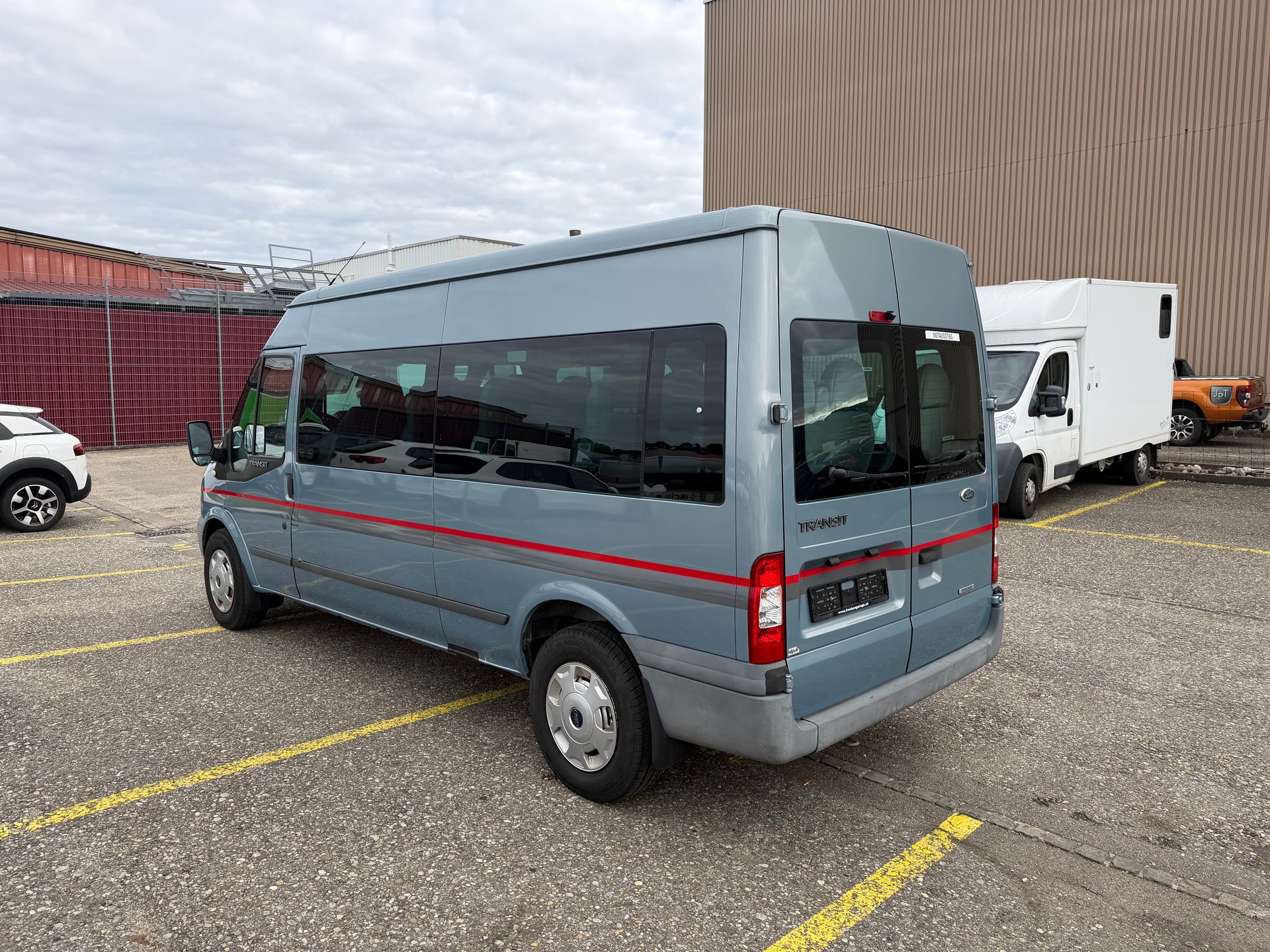 FORD Transit-image-4