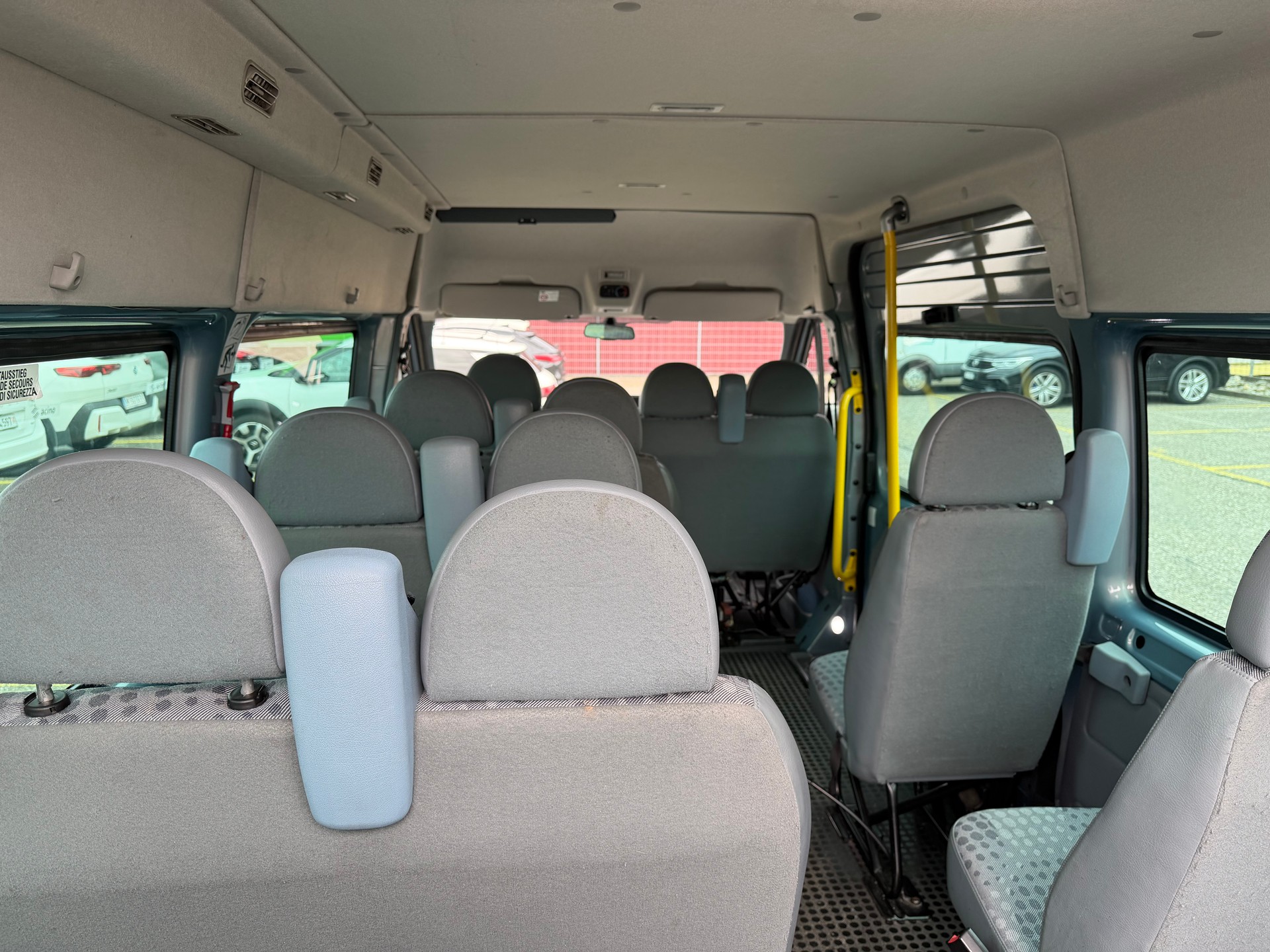 FORD Transit-image-12