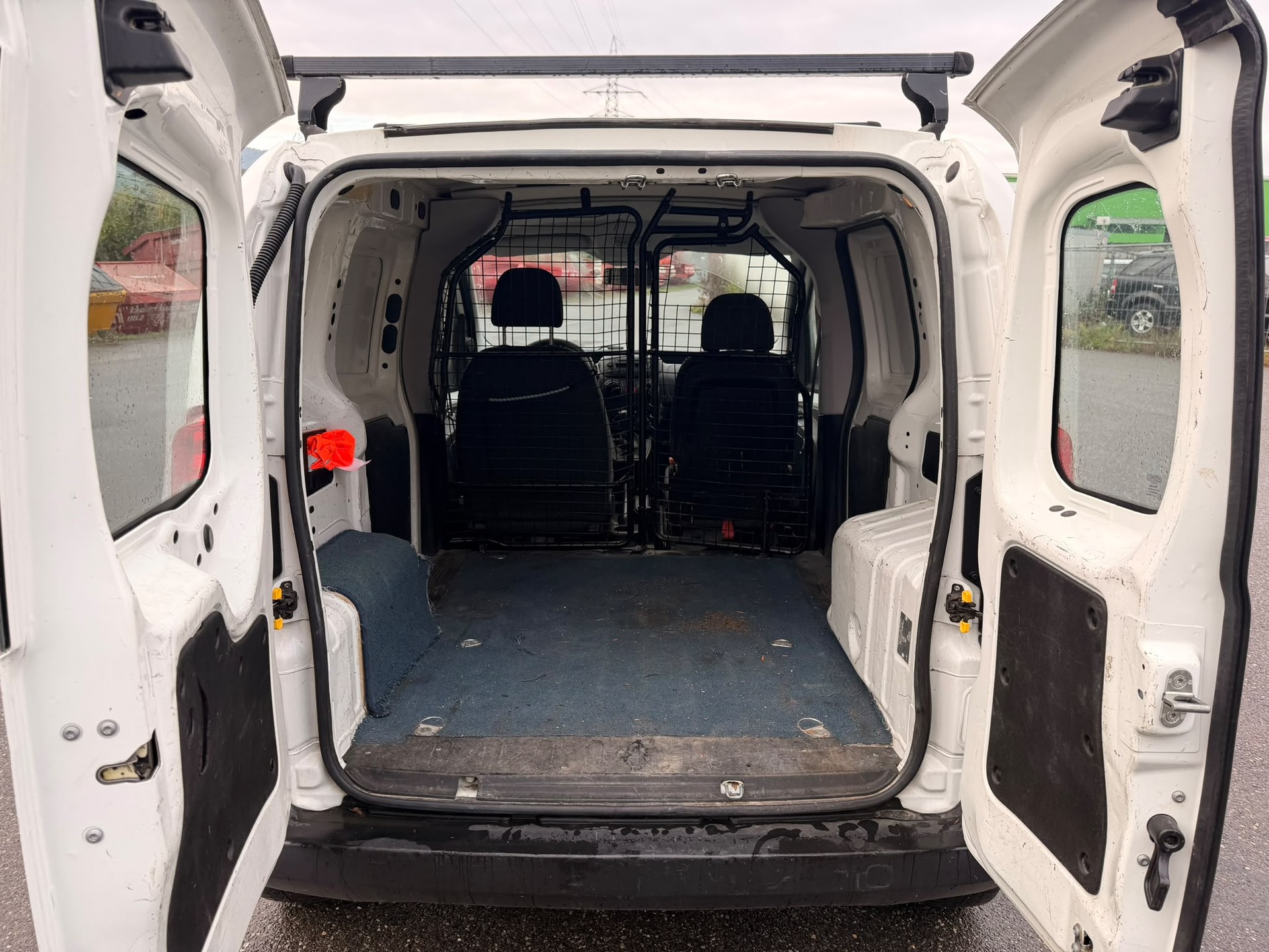 PEUGEOT Bipper 1.3 HDi-image-7