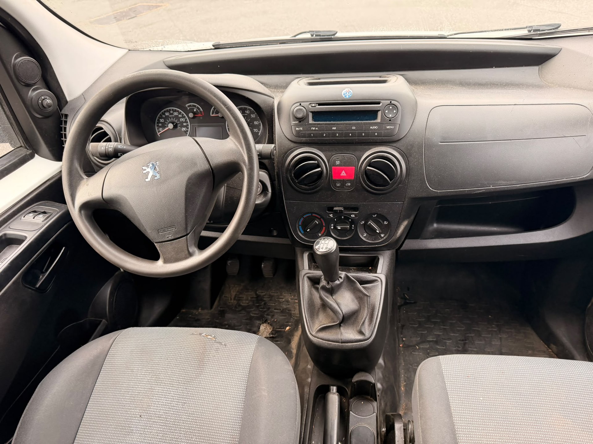 PEUGEOT Bipper 1.3 HDi-image-5