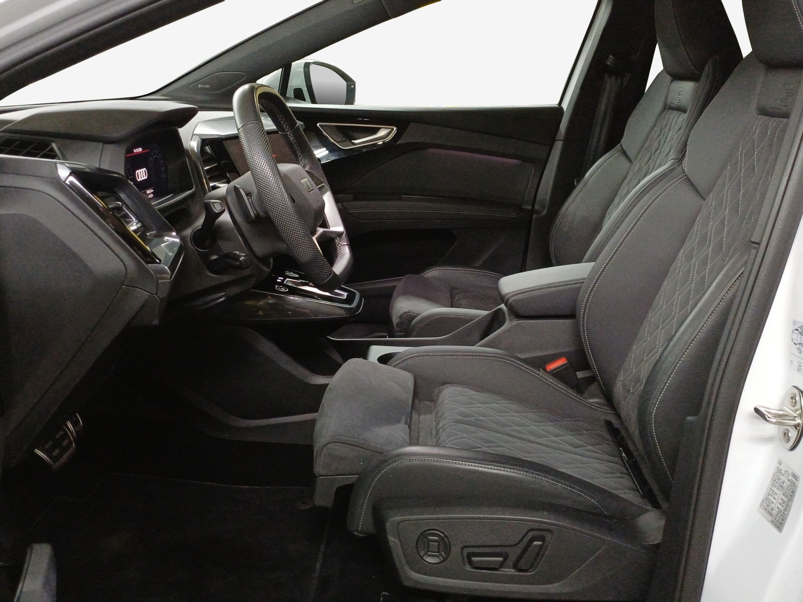 AUDI Q4 Sportback e-tron 50 quattro-image-8