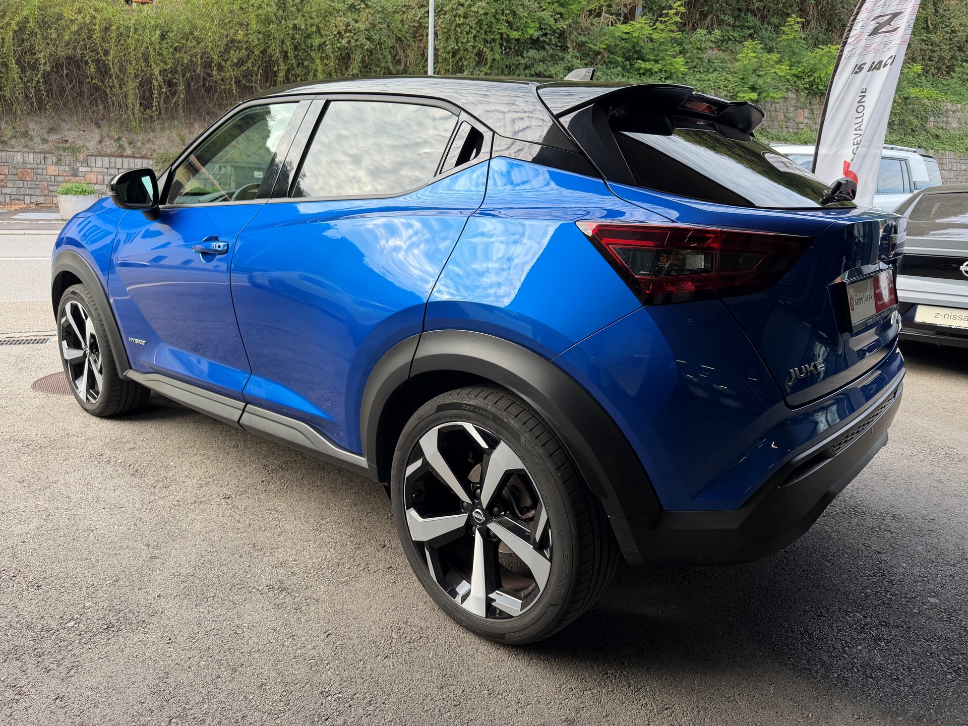 NISSAN Juke 1.6 FHEV Tekna-image-1
