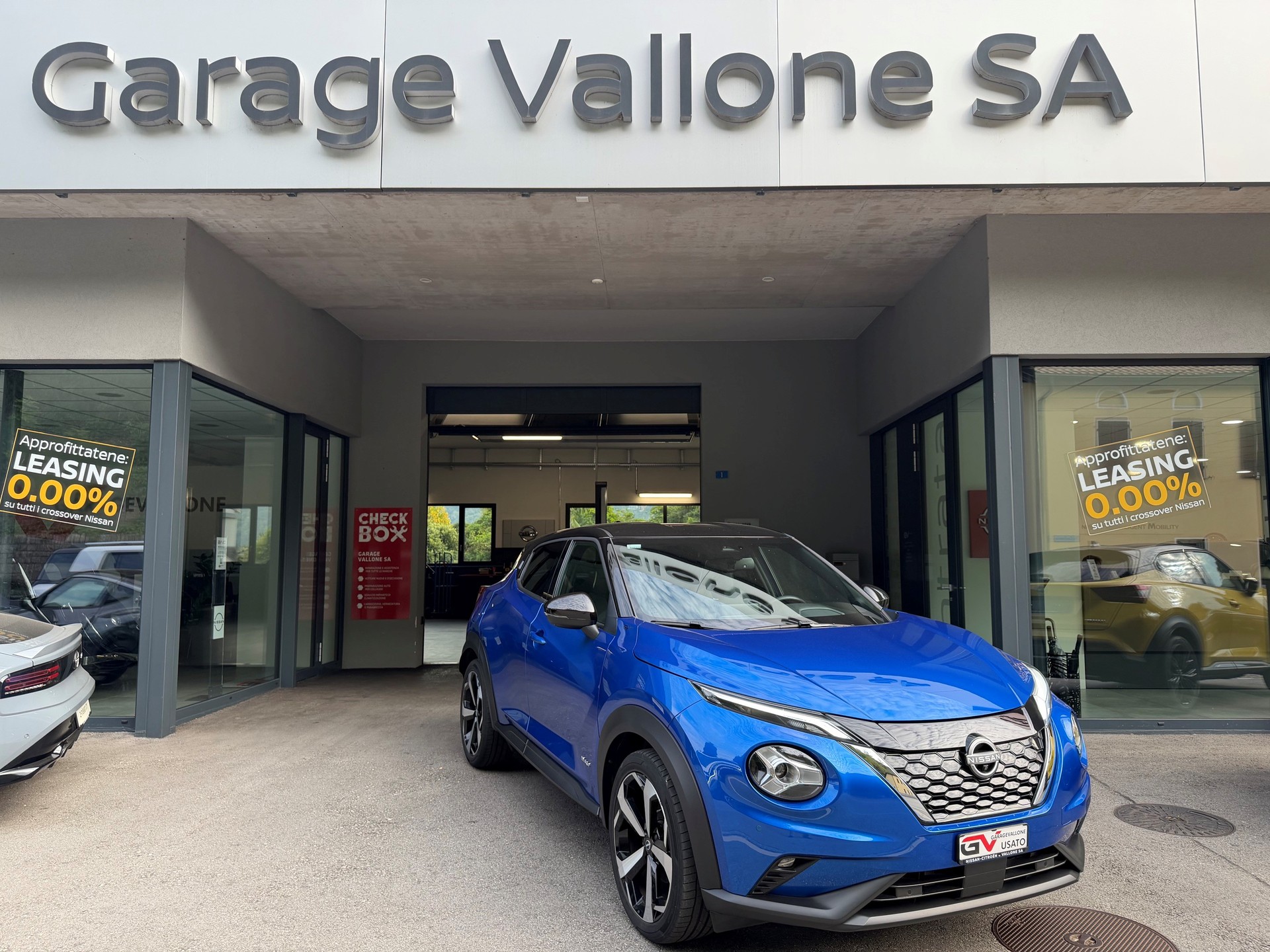 NISSAN Juke 1.6 FHEV Tekna-image-0