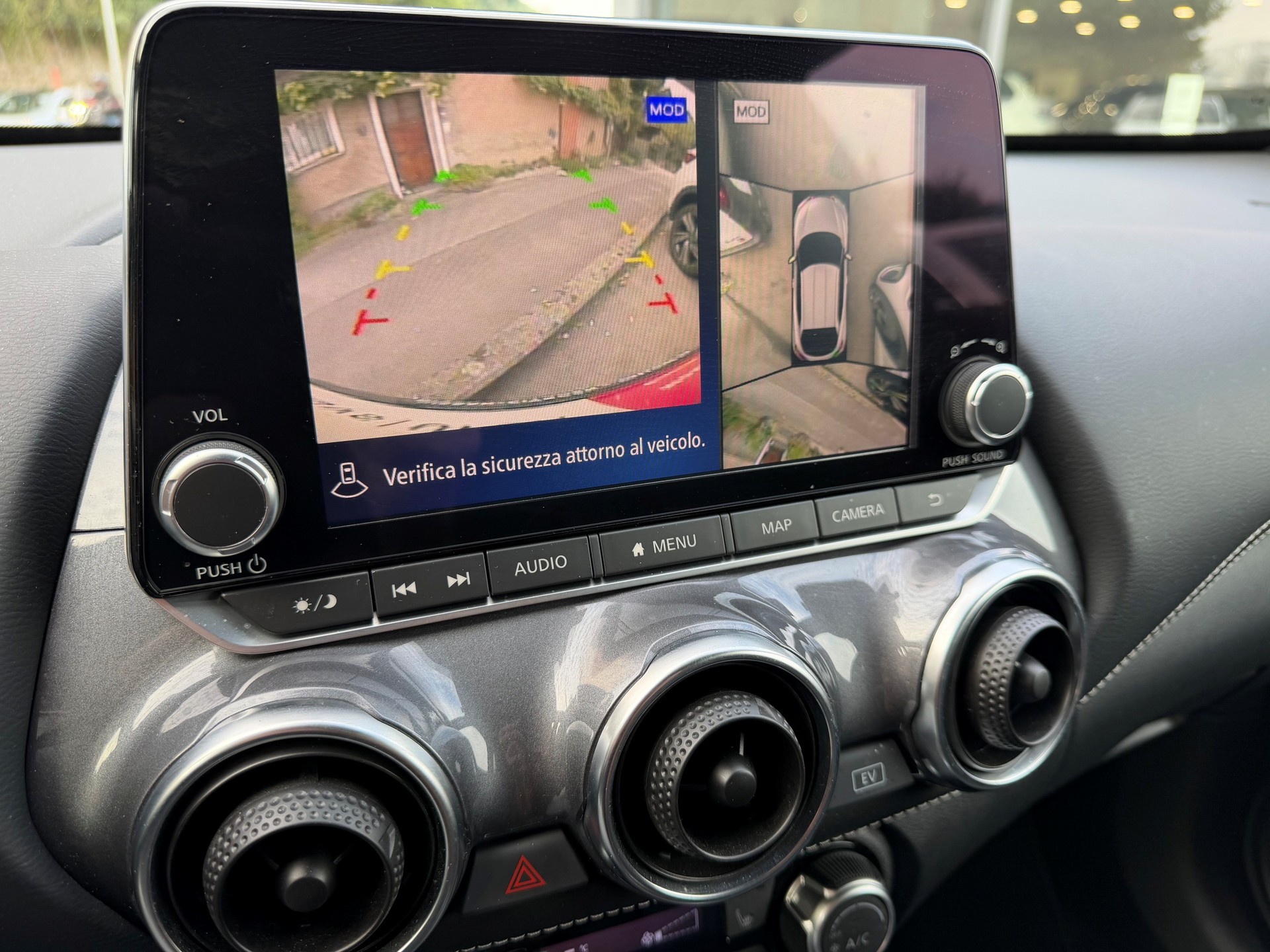 NISSAN Juke 1.6 FHEV Tekna-image-7