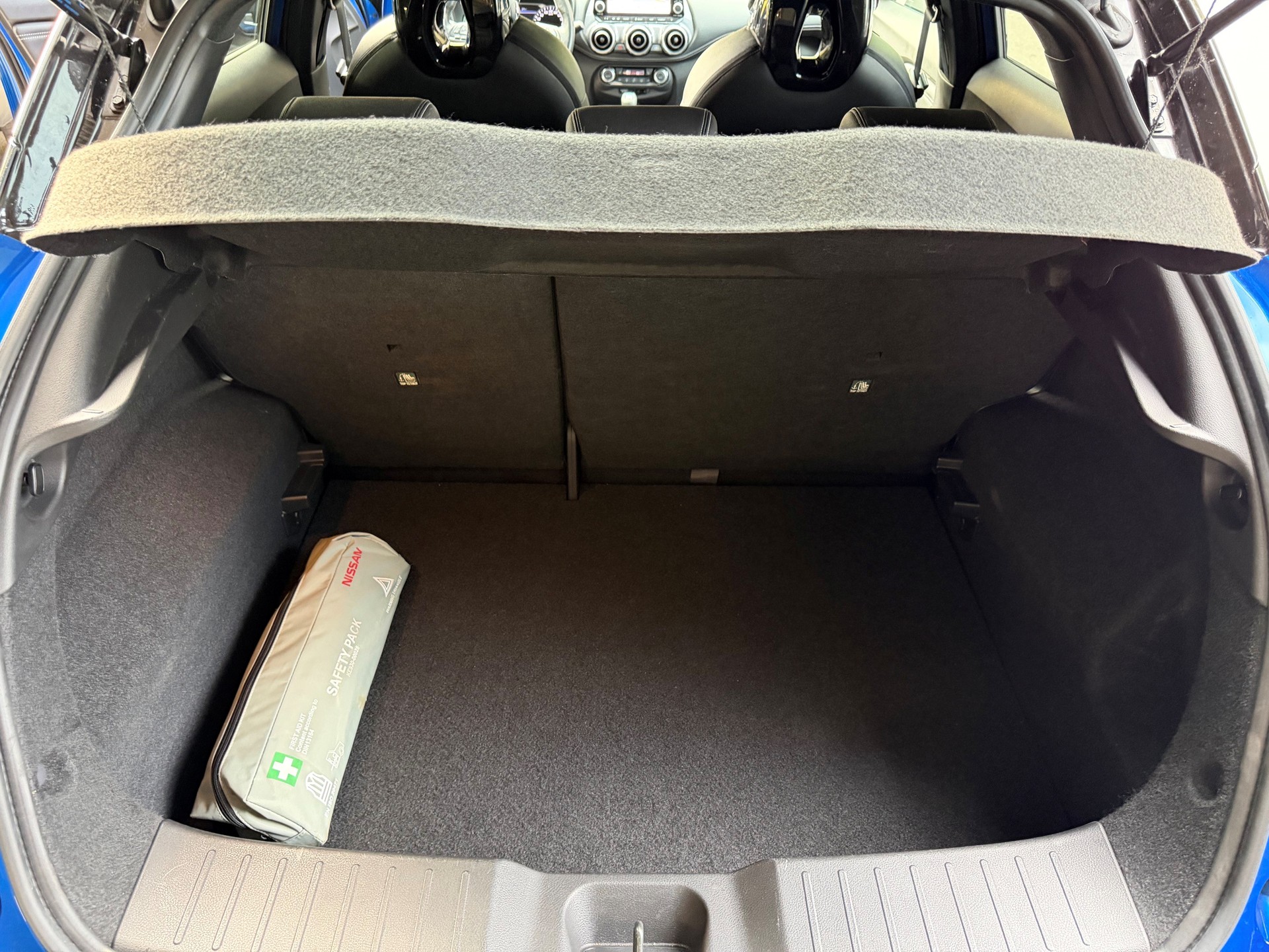NISSAN Juke 1.6 FHEV Tekna-image-9