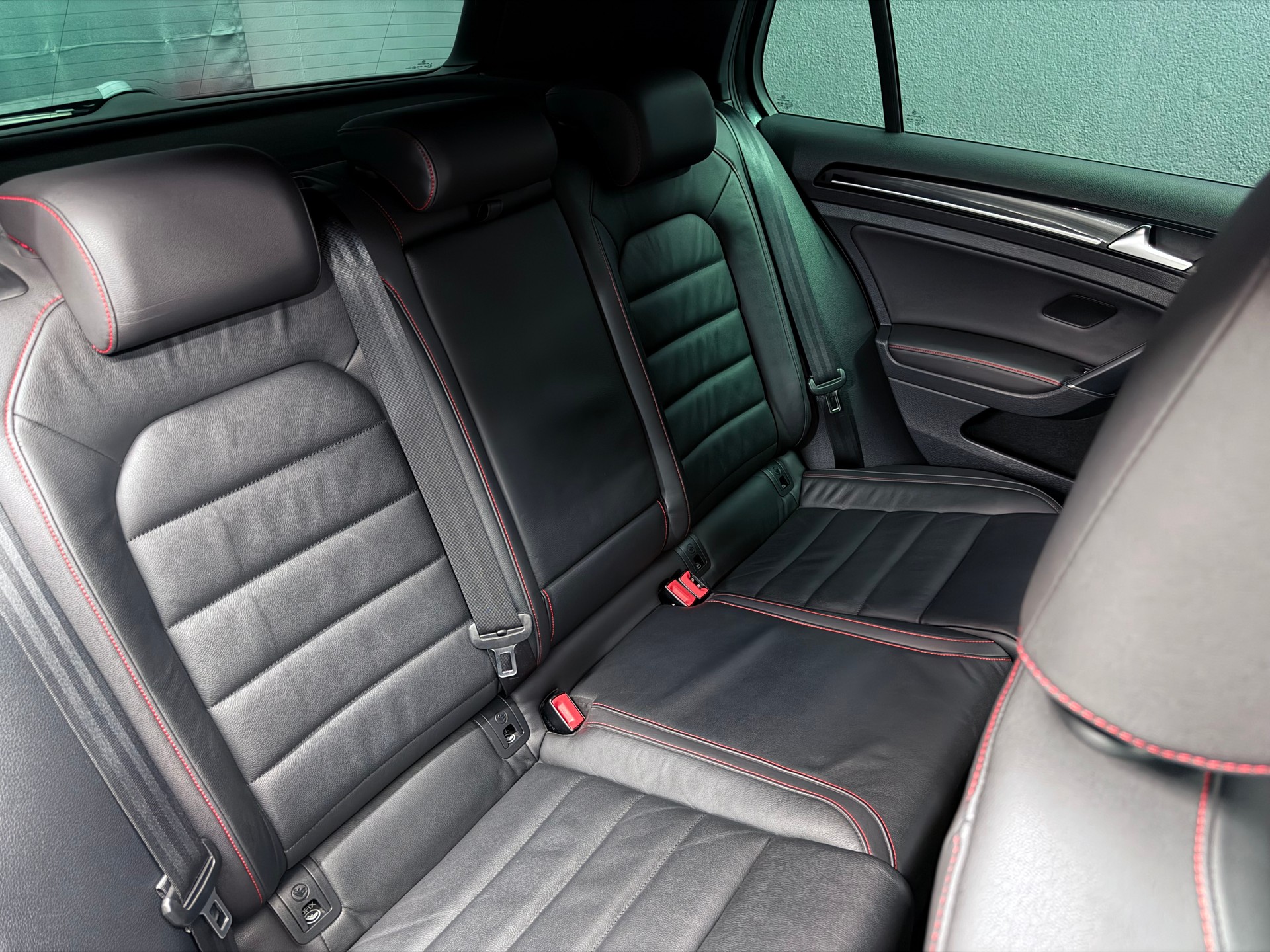 VW Golf 2.0 TSI GTI Performance DSG-image-14