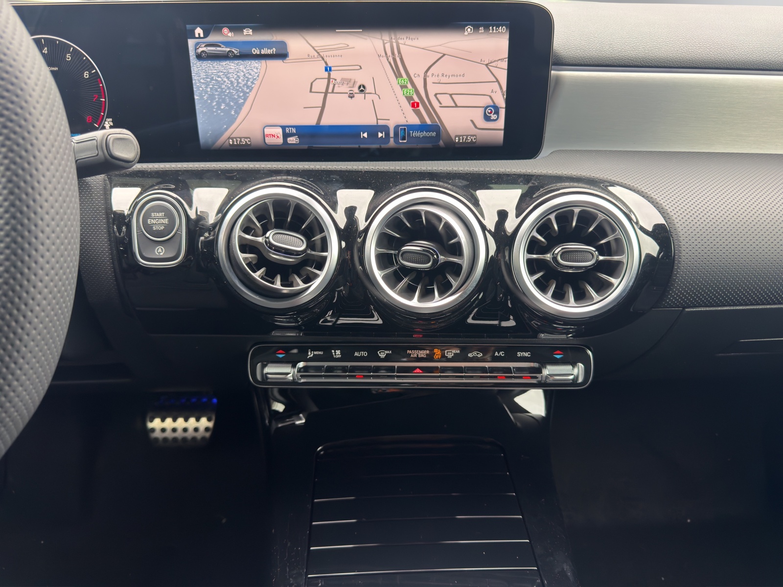 Image MERCEDES-BENZ A-200 A 200 Night Star 7G-DCT
