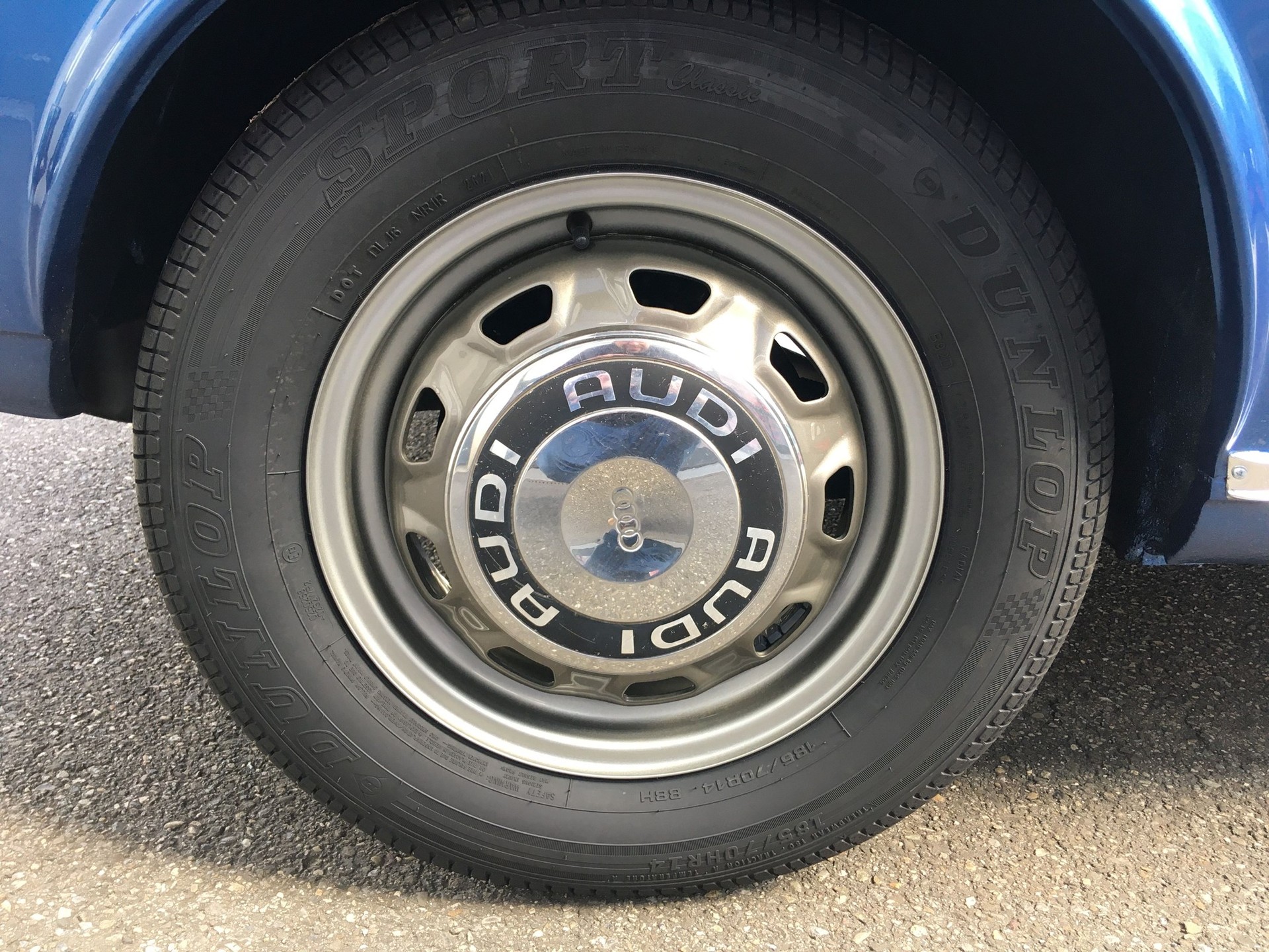 AUDI 100 Coupé S-image-22