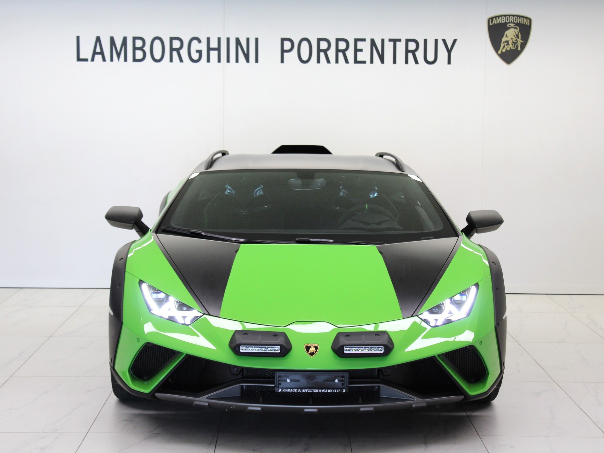 LAMBORGHINI Huracan Sterrato-image-4