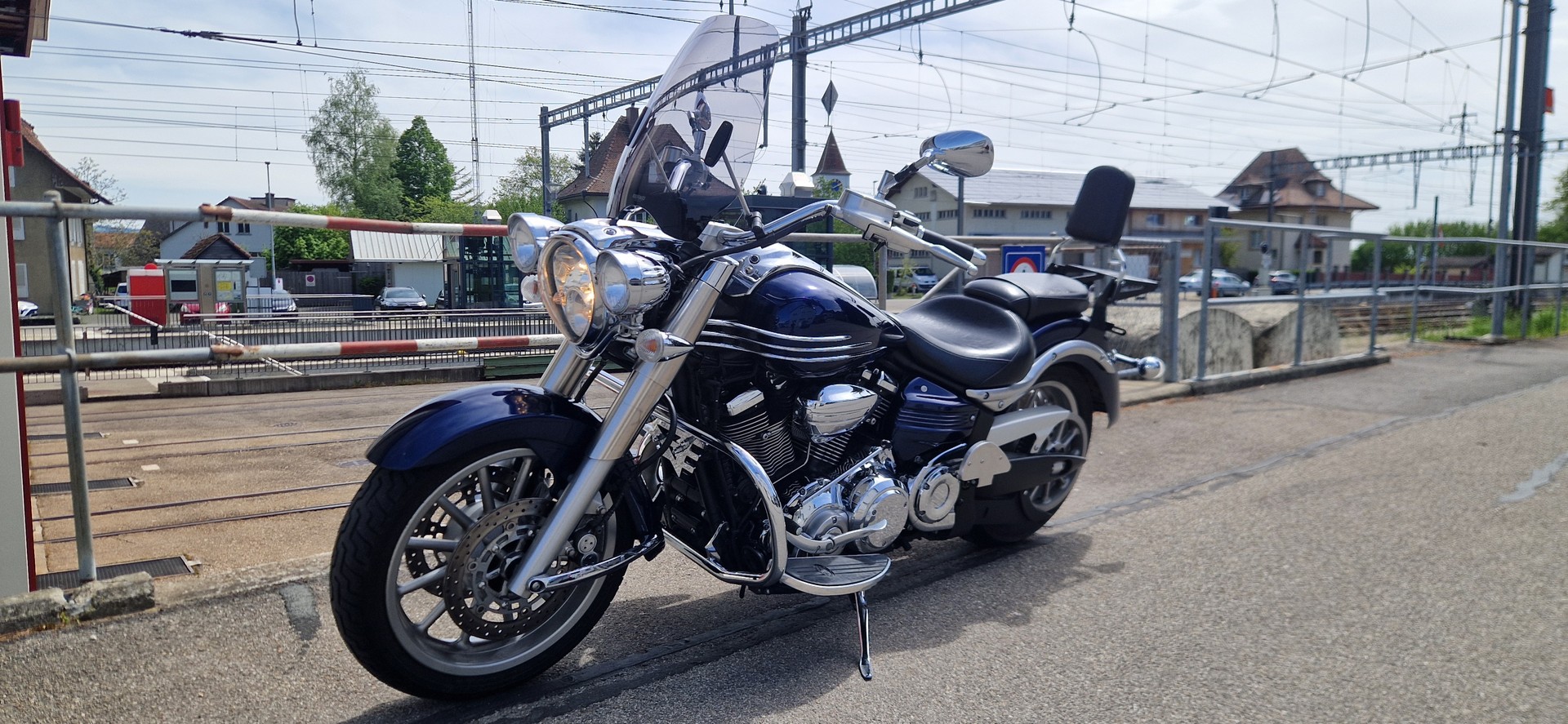 YAMAHA XV 1900 Midnight Star-image-4