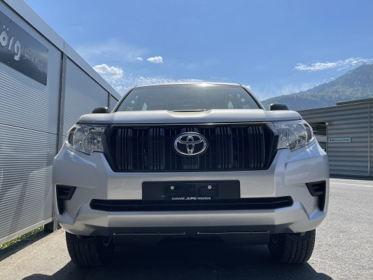 TOYOTA LandCruiser 2.8TD Active-image-1